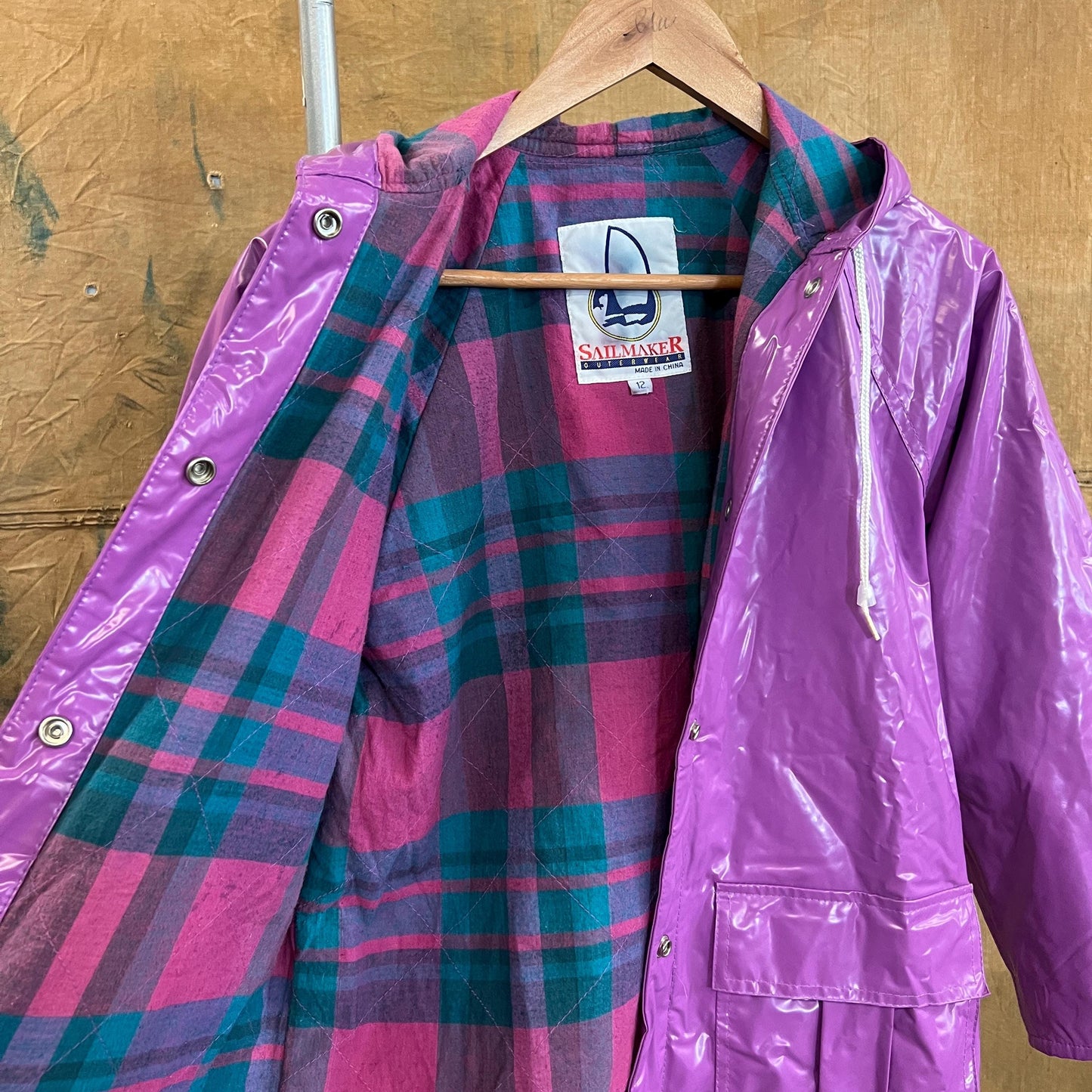 vtg 80s VINYL RAIN JACKET // vintage bright purple hooded autumn stranger things grunge pvc wet look shiny waterproof quilted parka plaid