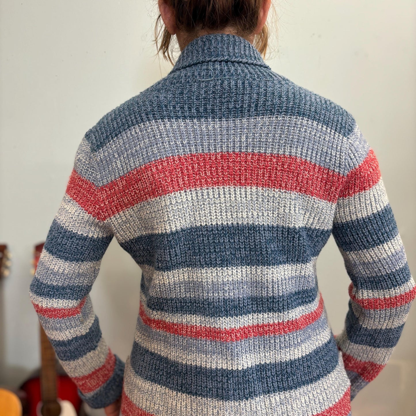 vtg 70s STRIPED COZY CARDIGAN // vintage retro space dye shawl collar flowy lightweight cardigan with pockets autumn school slouchy hippie