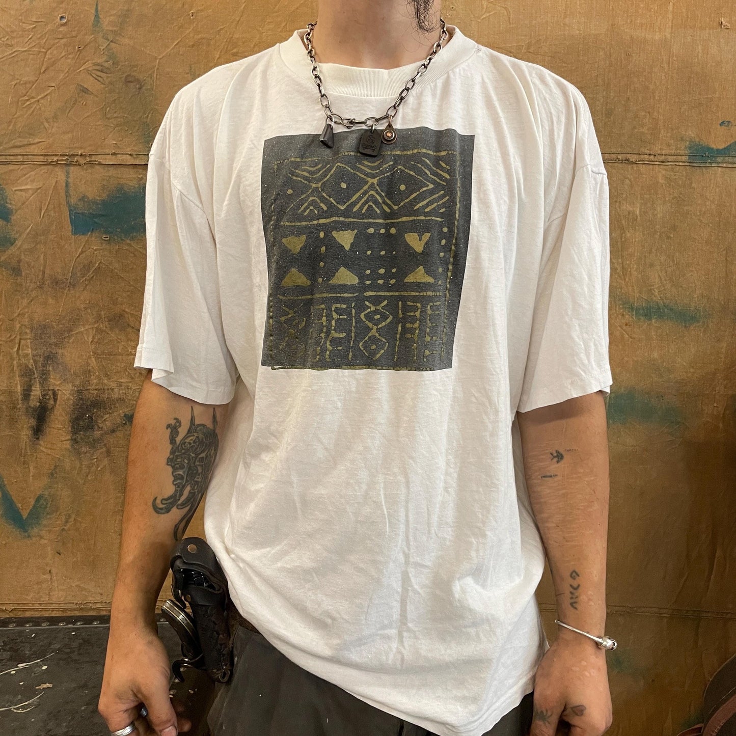 vtg 80s GEOMETRIC PATTERN TSHIRT / vintage ruins ancient tablet egypt art boxy euro stone language egyptian artifact roman art museum tee