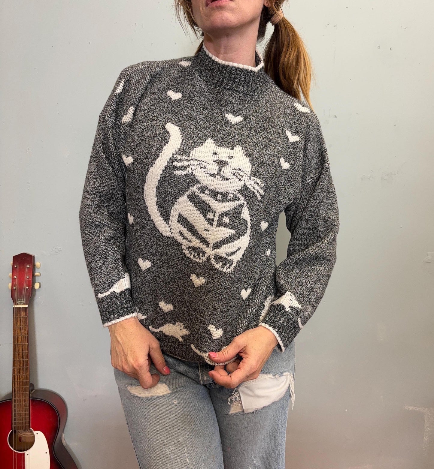 vtg 80s CAT & HEART SWEATER // vintage cute knit gray white mock neck comfy cozy stefano sportswear soft casual autumn teacher cutesy style