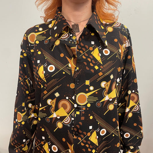 vtg 70s ATOMIC PATTERN TOP // vintage retro design all over print psychedelic op art pointy collar two tone contrast space age hippie mod