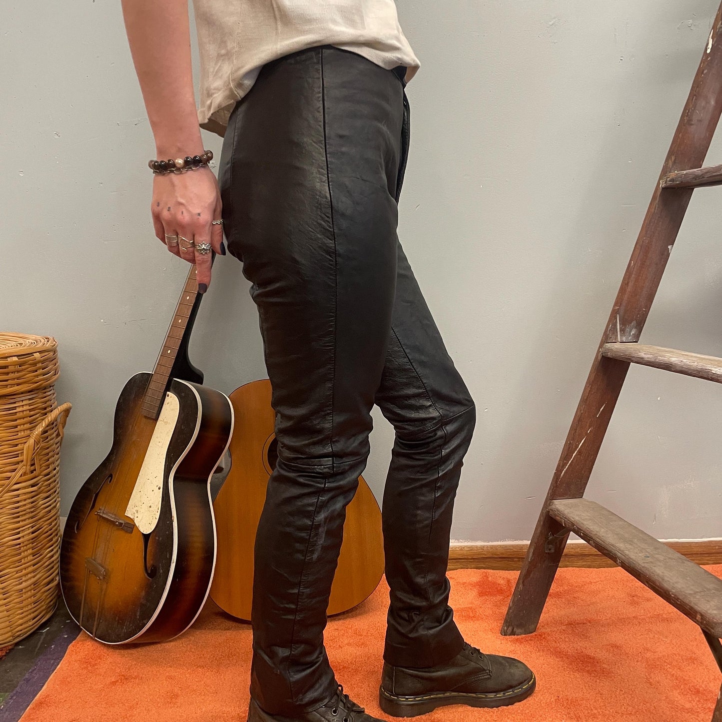 vtg 80s BLACK LEATHER PANTS // vintage 90s matrix mod tapered soft goth autumn retro grunge high rise sexy wet look tight sandy grease style