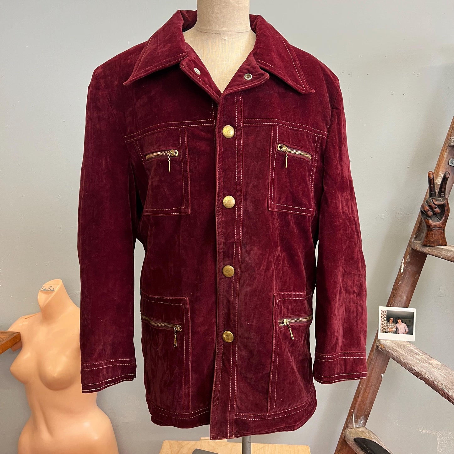 vtg 70s BURGUNDY FELT COAT // vintage towncraft jc penney maroon felt mod hippie pointy collar 4 zippers mens large velvet look autumn style