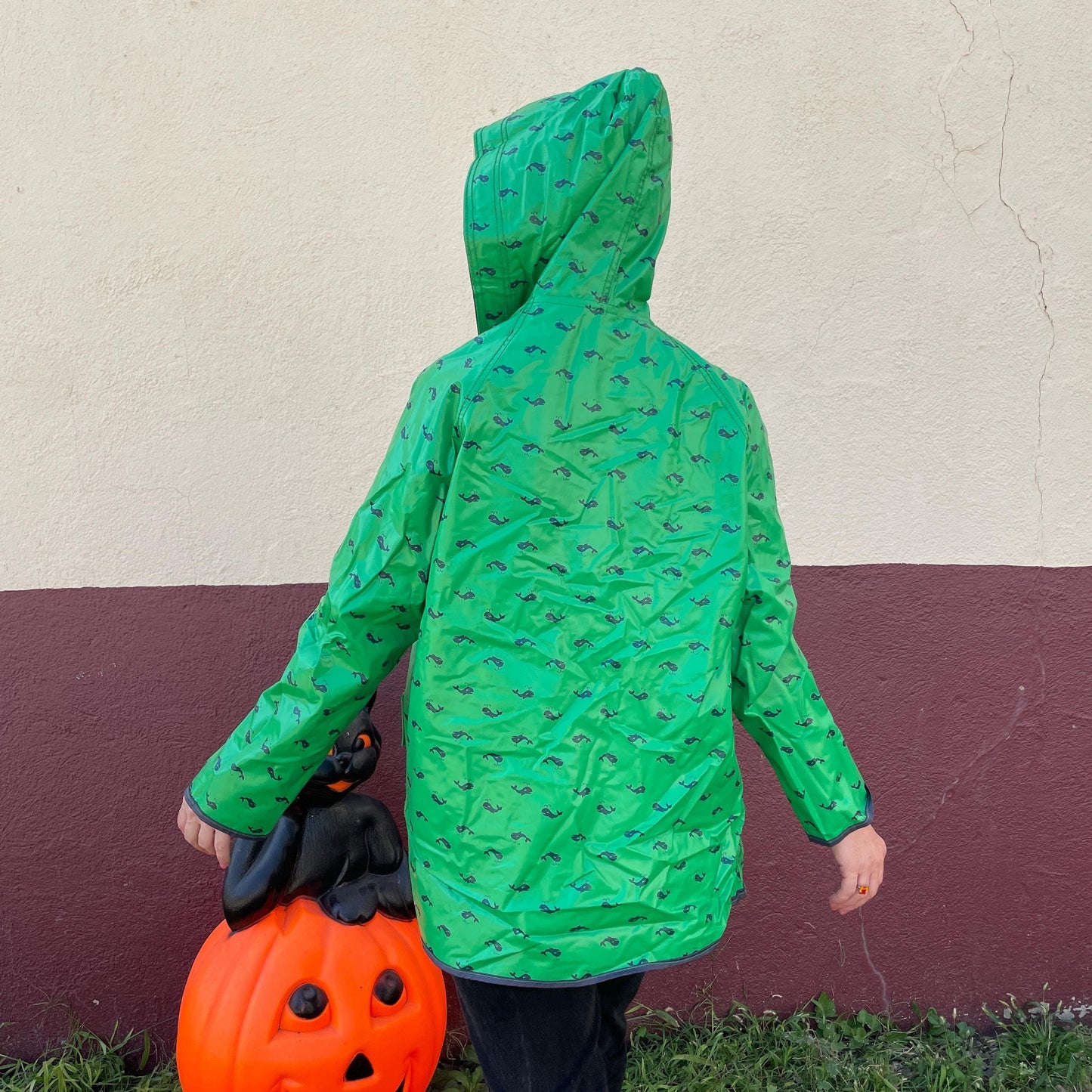 vtg 80s WHALE PRINT JACKET // vintage reversible patterned hooded autumn stranger things grunge pvc wet shiny cute waterproof parka two tone