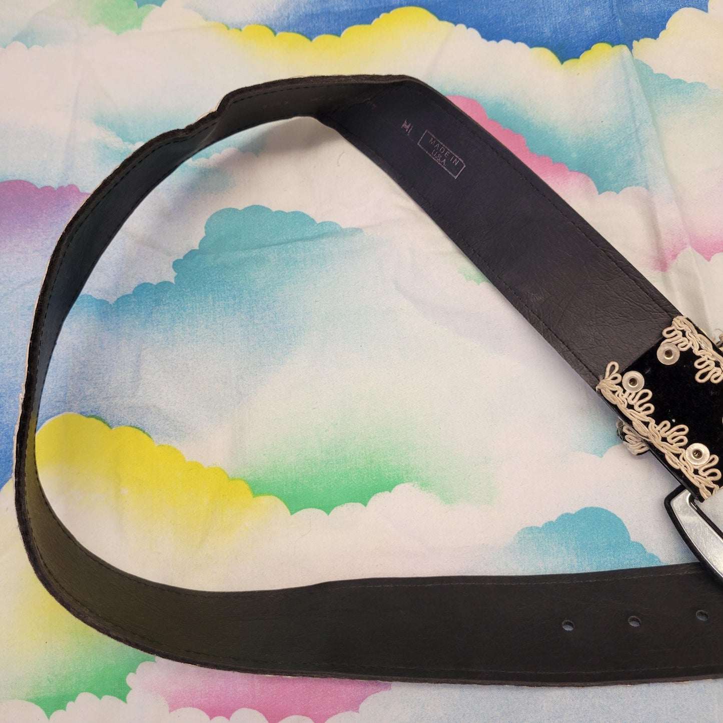 vtg 70s EMBROIDERED VELVET BELT // vintage black velvet lace trim womens accessories mod hippie bellbottoms bohemian boho soft goth rocker