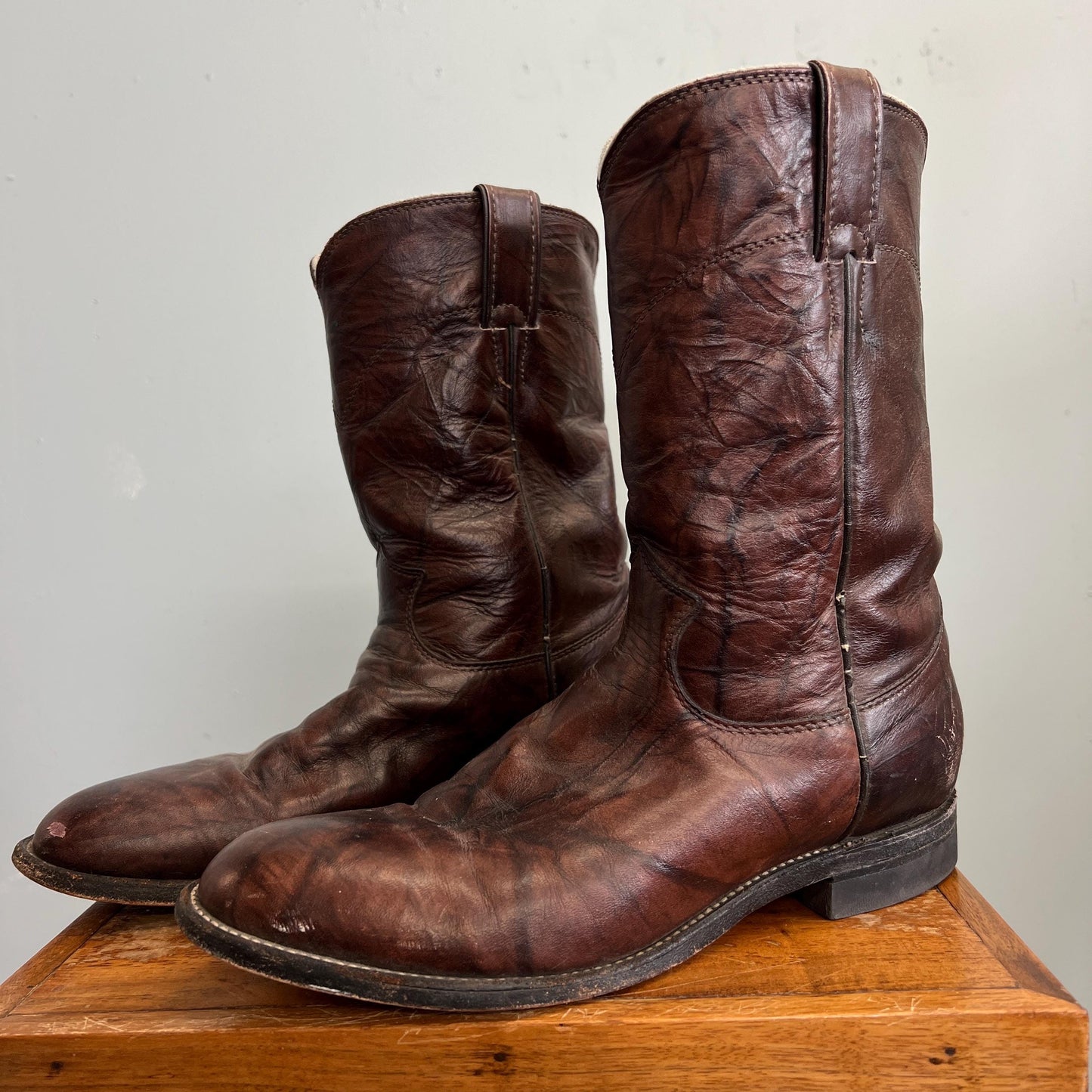 vtg 70s MARBLED LEATHER BOOTS // vintage justin biltrite style 3162 cowboy western style boots work shoes walking dead main character rugged