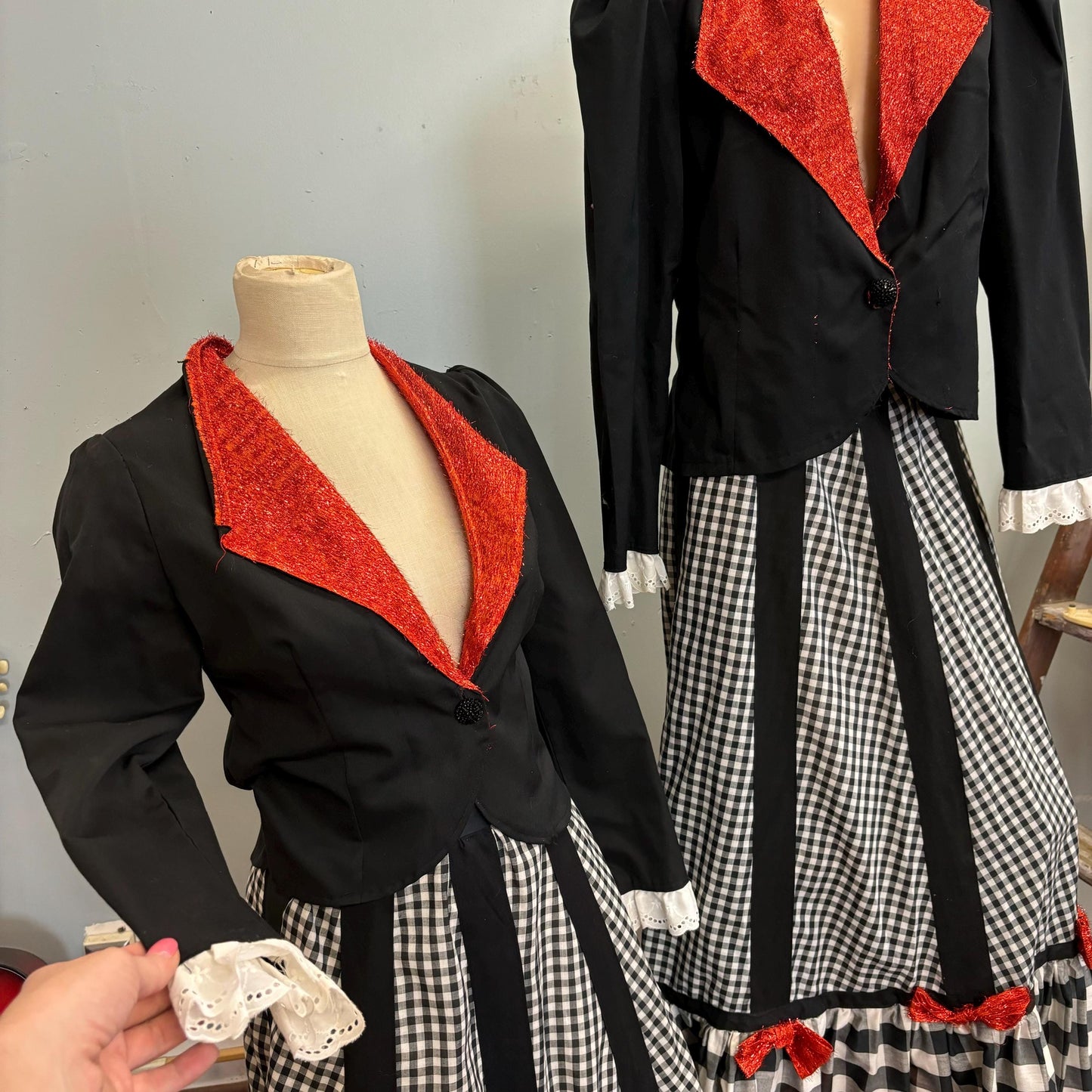 vtg 70s TWINS HALLOWEEN COSTUME / vintage red lurex vampire tuxedo plaid bow tie maxi skirt sets day of the dead celebratory costume theater