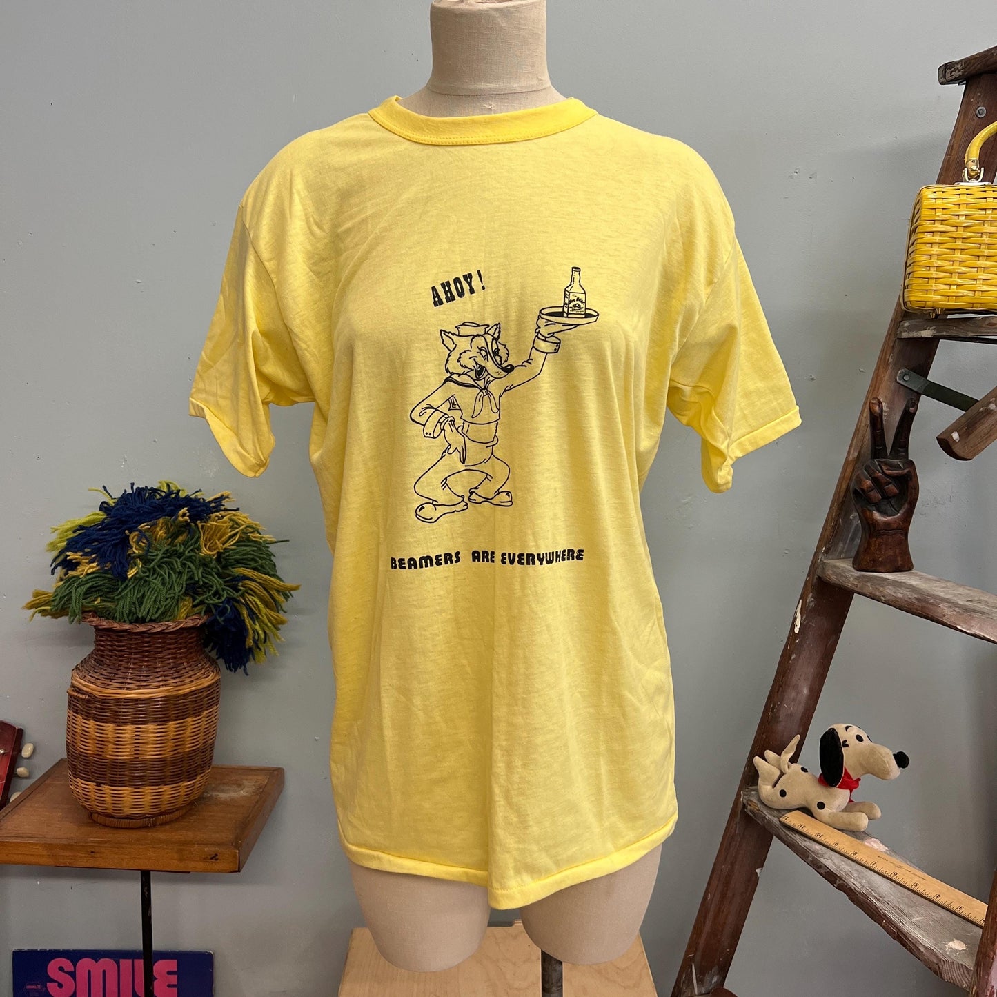vtg 70s BEAMERS ARE EVERYWHERE Shirt // vintage paper thin vogel mills xl pastel bar souvenir graphic tee hand drawn sailor fox bartender