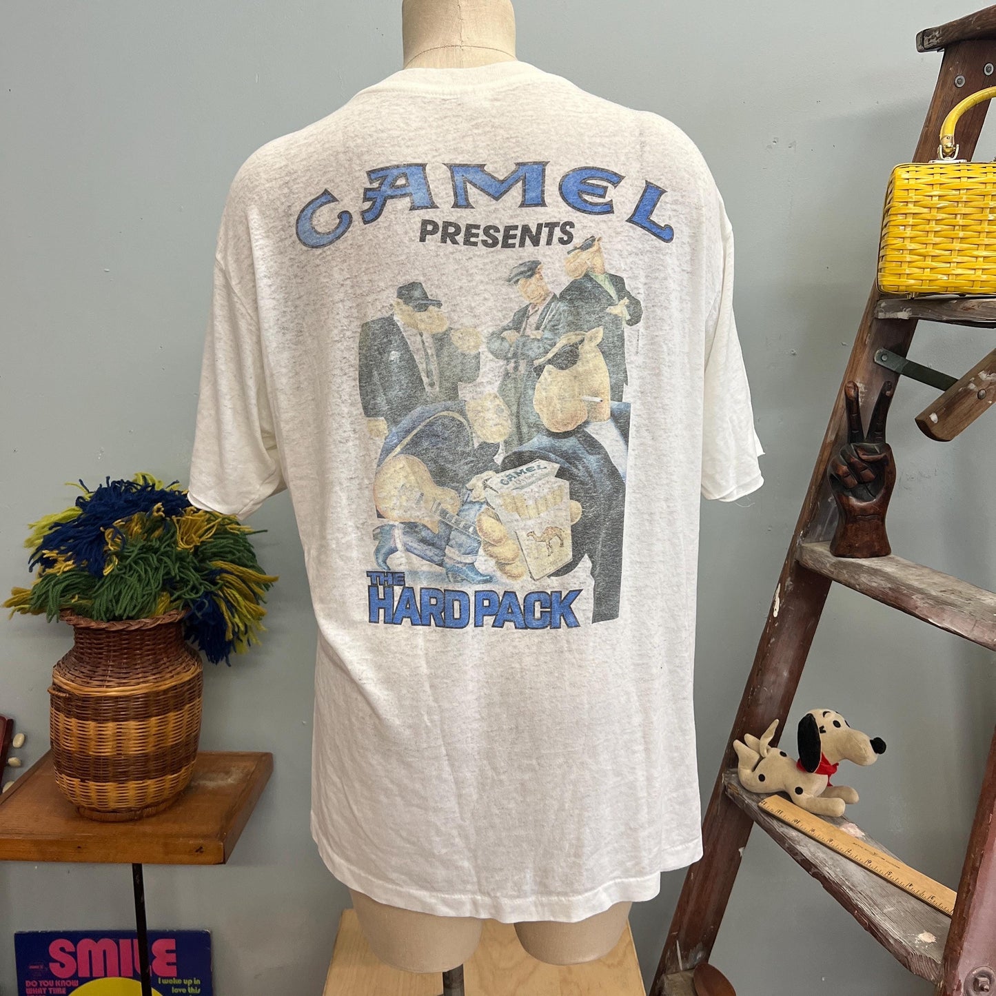 vtg 90s CAMEL HARD PACK T-shirt // vintage 1991 joe camel hard pack promo usa paper thin xl faded soft retro graphic tee baggy punk grunge