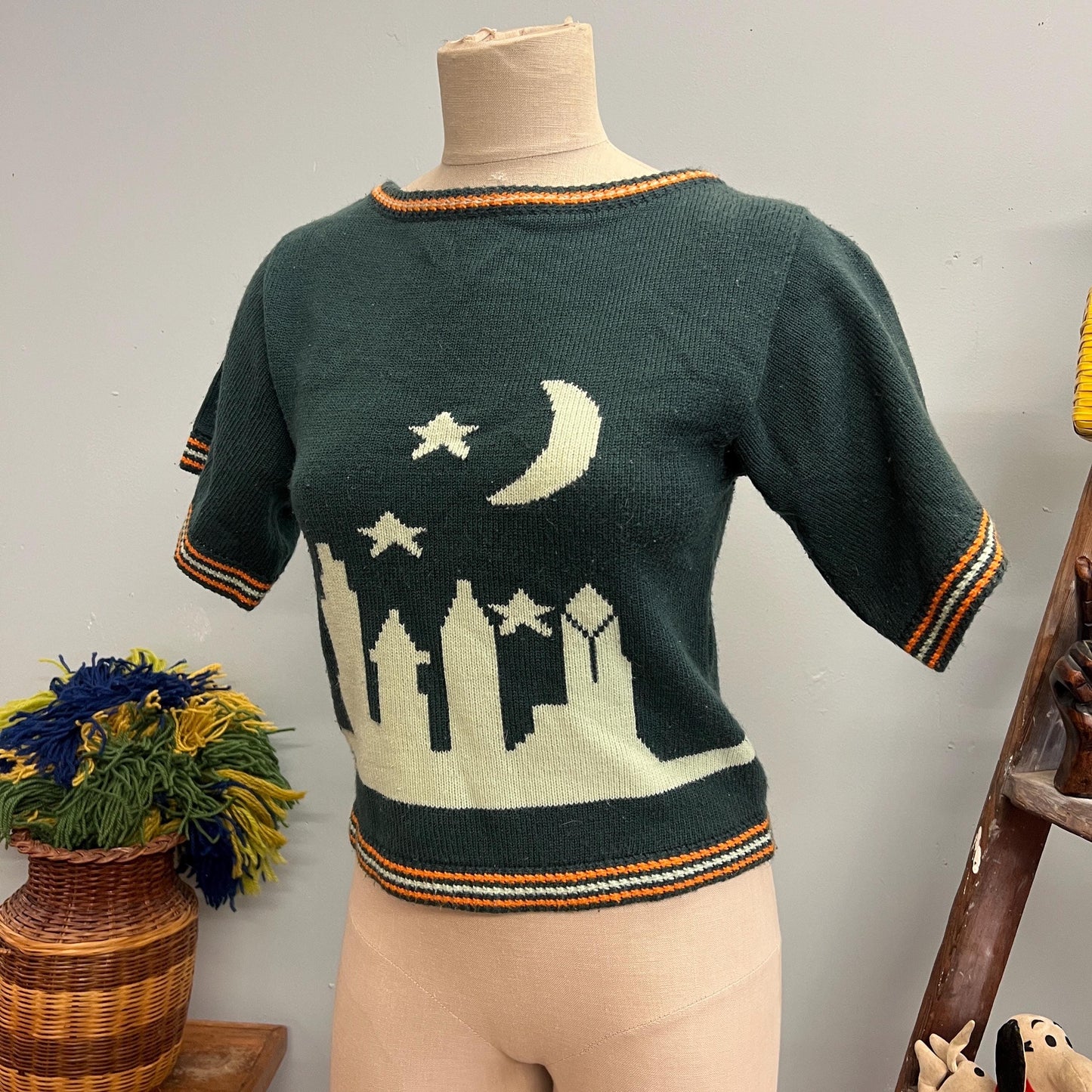 vtg 70s CITY CEMETERY TOP // vintage mister Noah large sweater vest graveyard striped cropped knit top retro celestial star pattern autumn