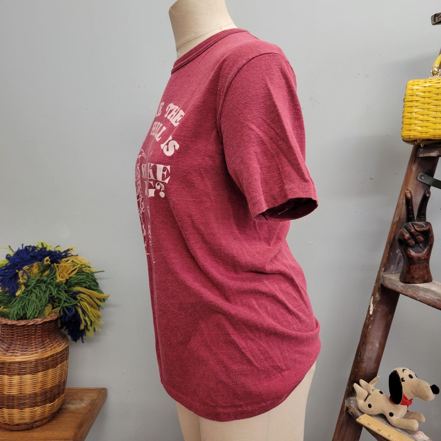 vtg 70s SHAKE RAG TSHIRT // vintage paper thin x large distressed bleached tourist destination general store tennessee mississippi country