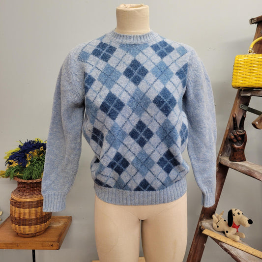 vtg 70s BLUE ARGYLE SWEATER // vintage shetland wool 40 pastel blue diamond checkered fuzzy preppy rockabilly autumn casual weezer grunge