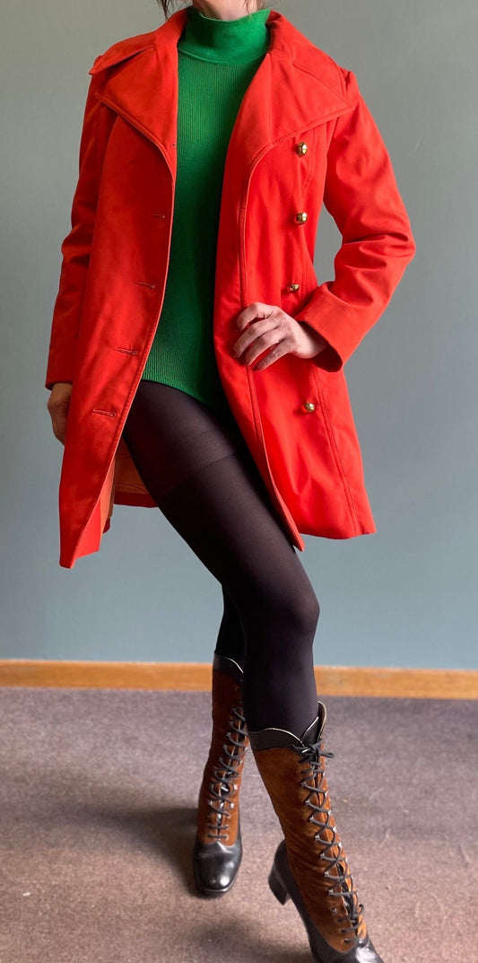 vtg 60s ORANGE MOD COAT // vintage alligator company gold buttons autumn fashion collared retro orange pea coat stroller winter trench coat
