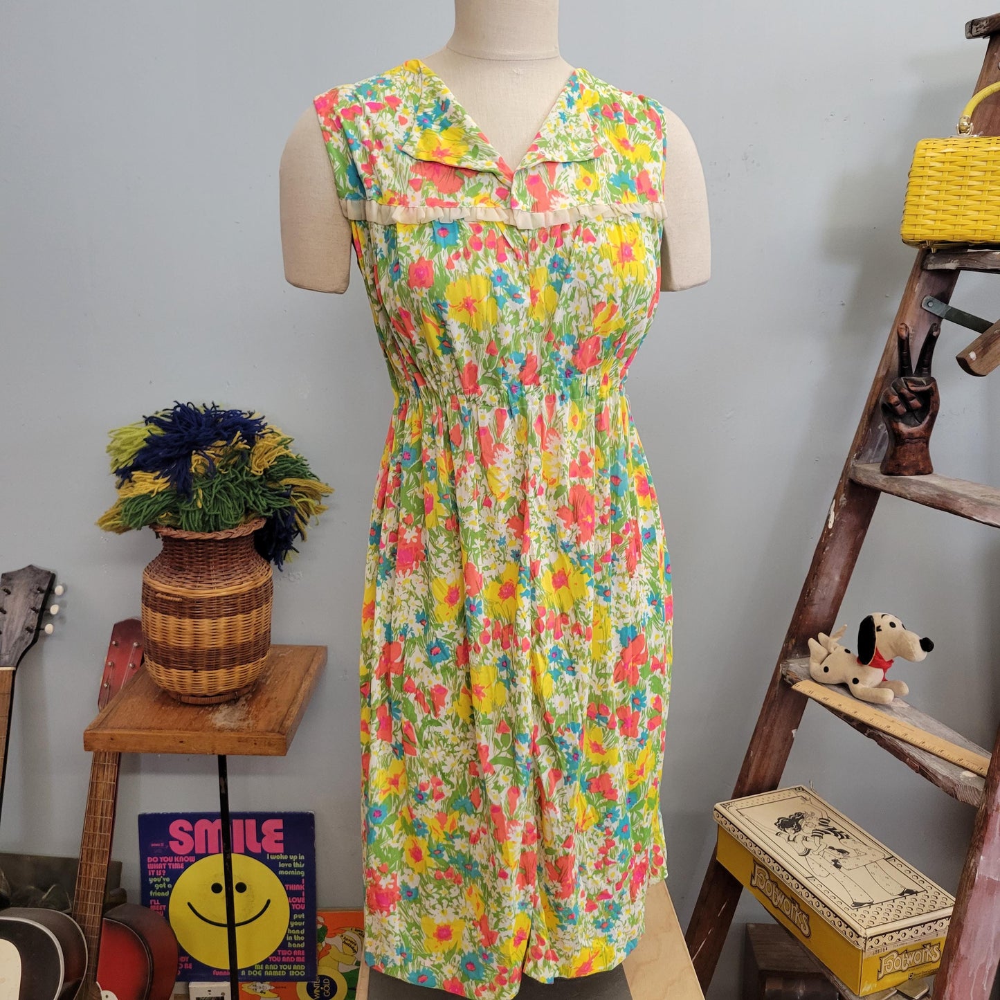 vtg 60s TWO PIECE DRESS // vintage silky outfit flower power flowy nylon jersey neon bright pastel slip dress and housecoat set nightgown