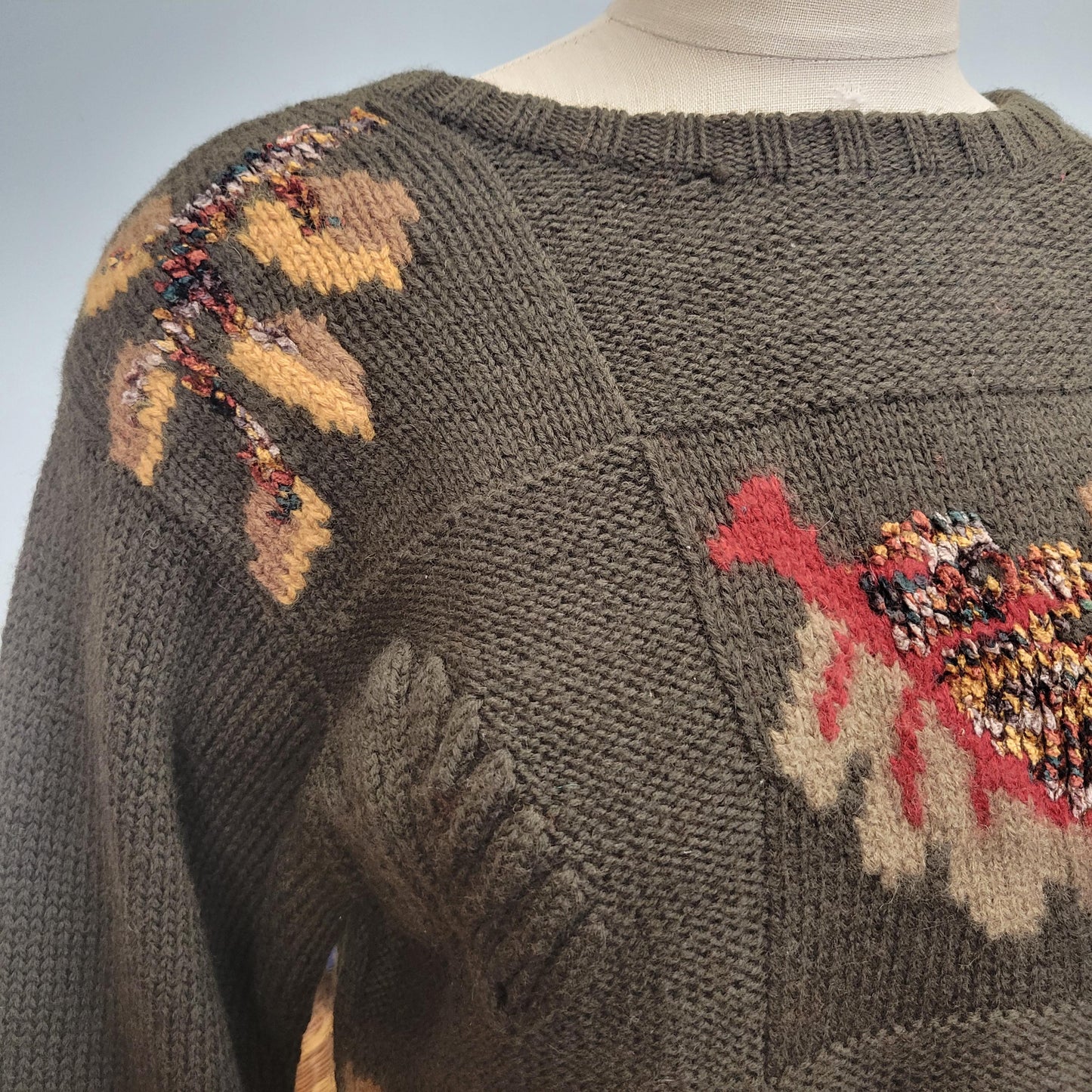 vtg 80s AUTUMN LEAVES SWEATER // vintage jh collectibles medium leaf stencil patterned fall vibes winner long oversized warm earth tones top