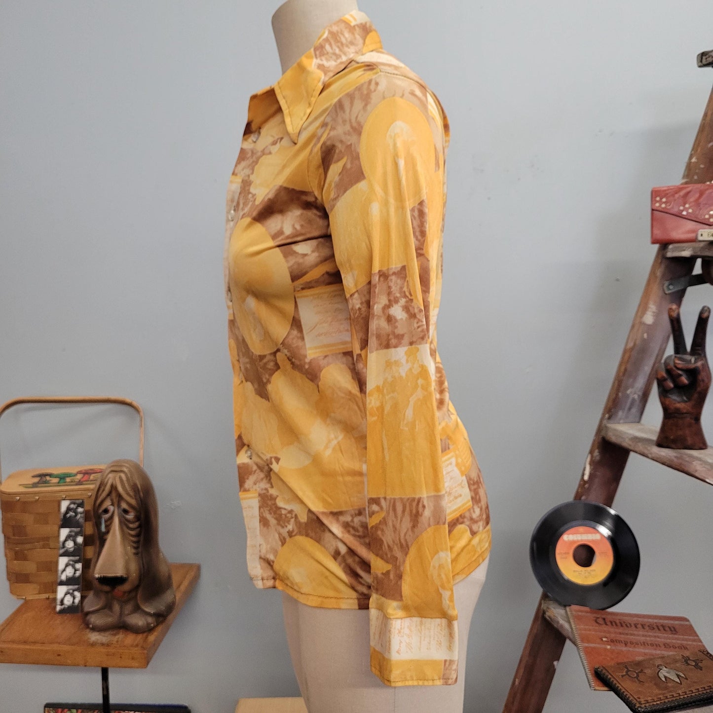 vtg 70s SILKY MONEY TOP // vintage psychedelic sportcrest 16 nylon button up andrew jackson benjamin franklin constitution declaration usa