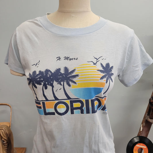 vtg 70s FLORIDA SHIRT / vintage ft myers small soft thin retro destination souvenir graphic tee tropical beach resort sunshine cover ups 80s