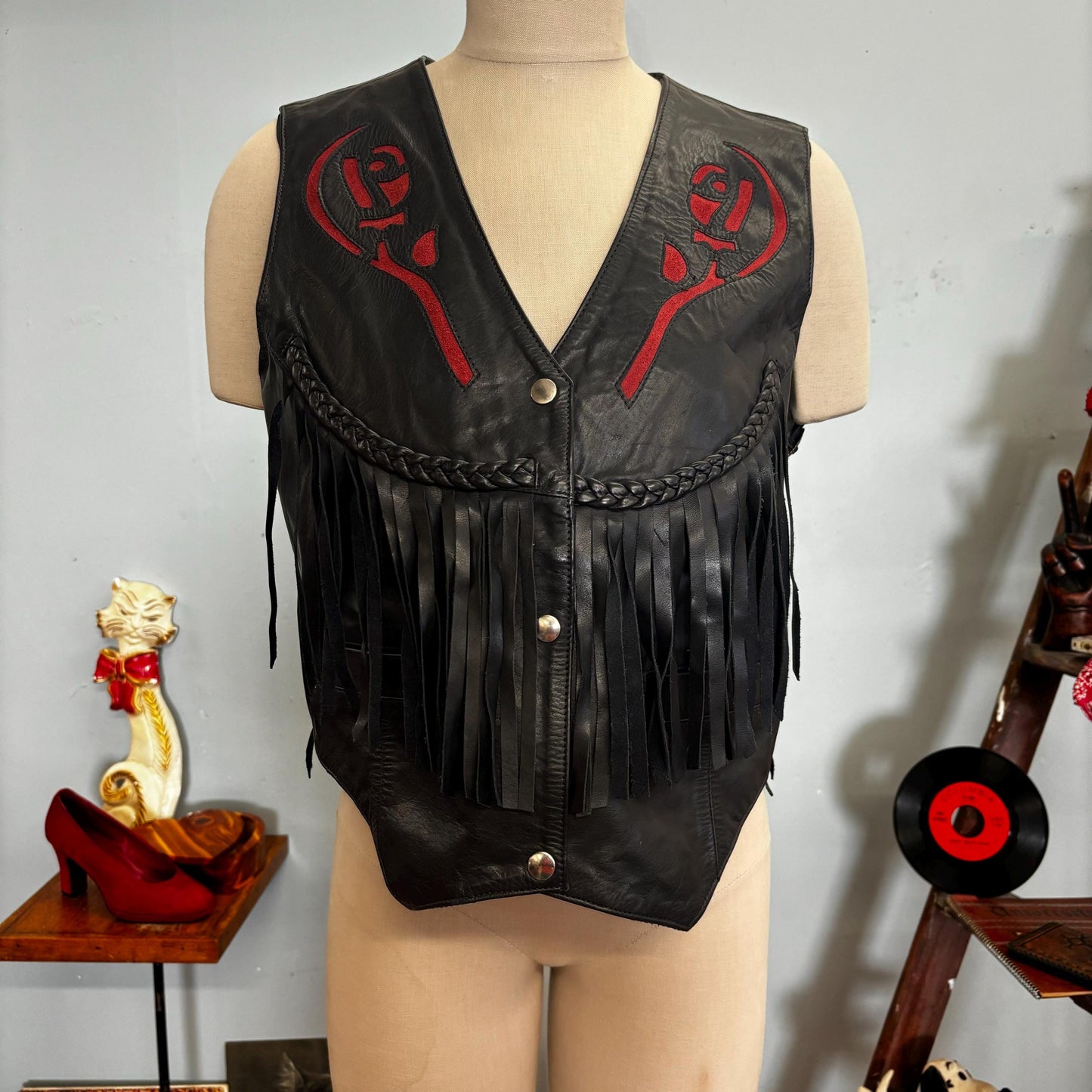 vtg 80s BLACK RED FRINGE Vest / vintage addis fashions xl womens metal conch tassel biker western hippie cowgirl gothic v neck roses pattern