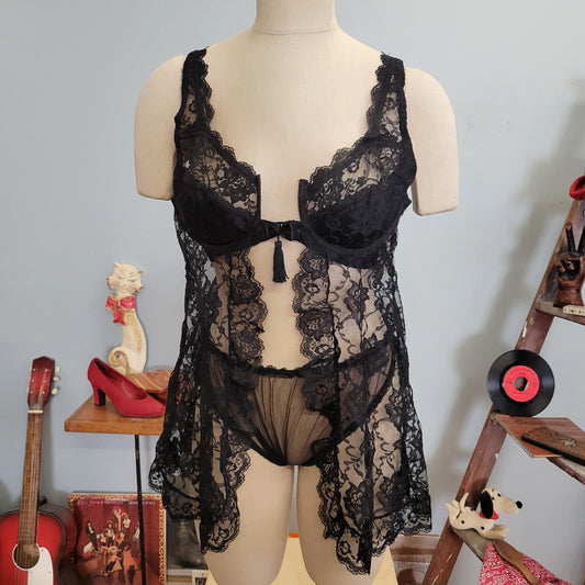 vtg 70s FREDERICKS OF HOLLYWOOD Set // vintage black lace 36C sexy open front sheer black nylon panties and babydoll robe nightie peignoir