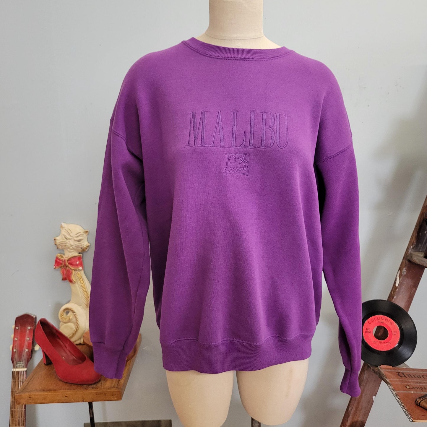 vtg 80s MALIBU CREWNECK SWEATSHIRT // vintage lee heavyweight ladies xl bright purple autumn vibes embroidered california girl 90210 l.a.