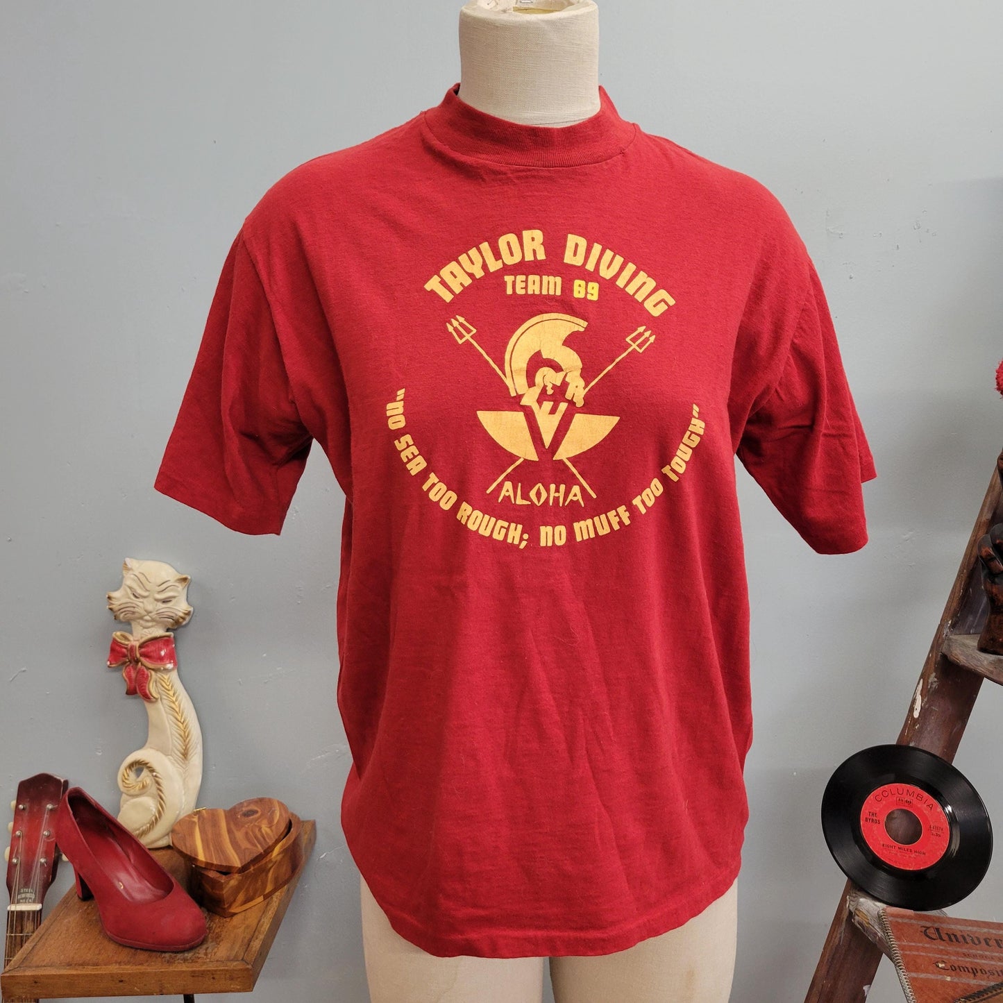 vtg 80s CRAZY SHIRTS HAWAII Shirt // vintage stedman hi cru large red sports pitchfork spartan joke funny saying bartender ironic hipster