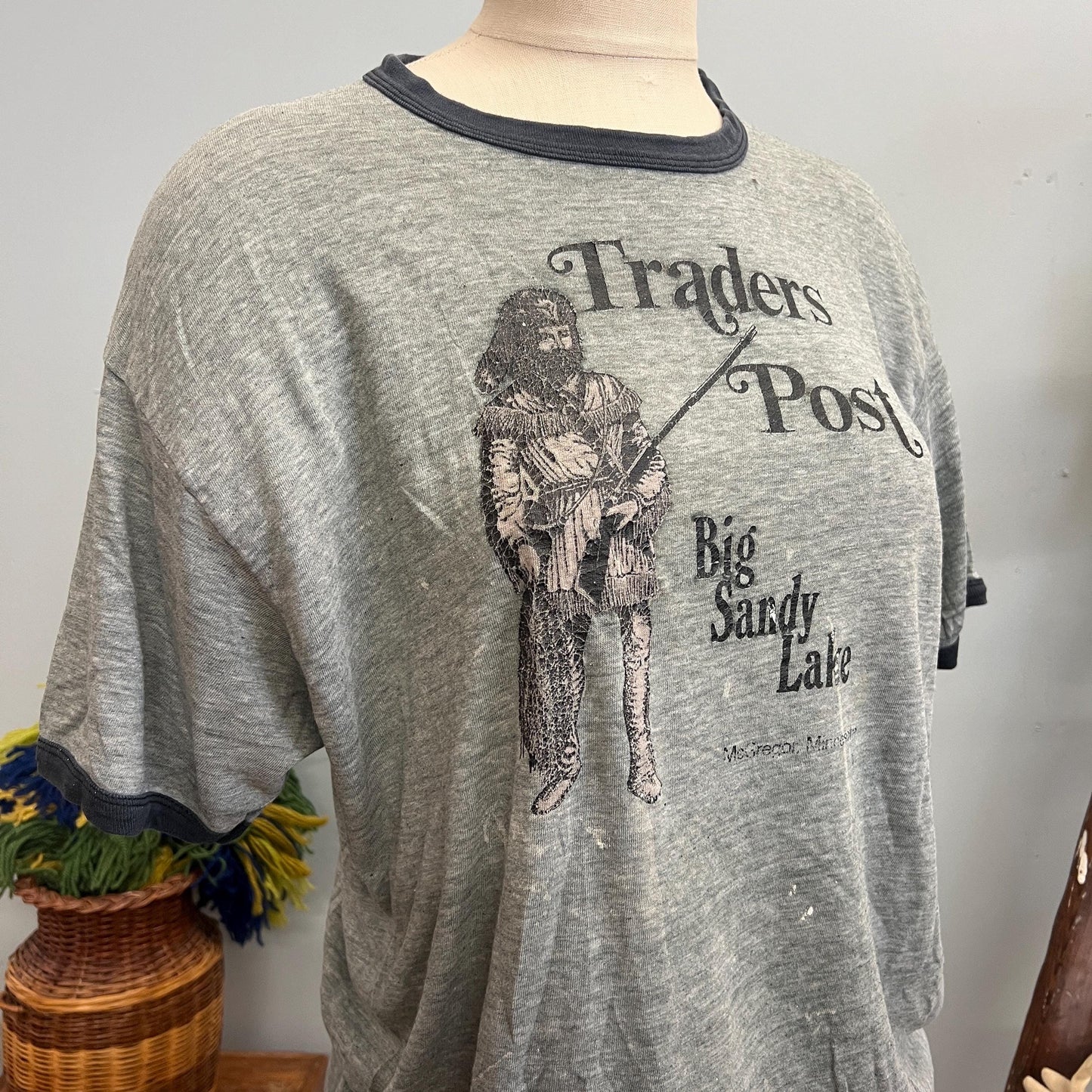 vtg 70s TRADERS POST TSHIRT // vintage distressed ringer hanes xl big sardy lake minnesota paper thin oversized paint rugged thrashed artist