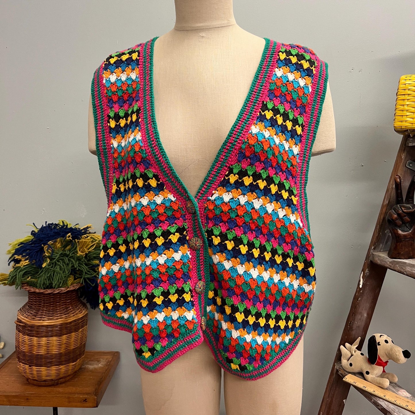 vtg 80s ABSTRACT SWEATER VEST // vintage claus woman size 2 oversized slouchy rainbow chunky knit retro chevron vneck layer top bright funky