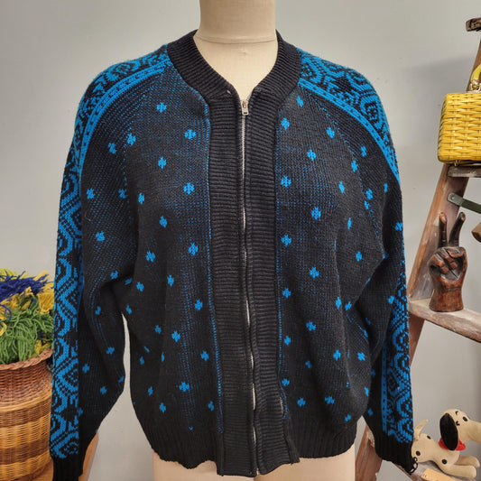 vtg 60s SEARS PATTERNED ZIP Up // vintage large seears sportswear black and blue abstract sleeve cross pattern warm ribbed wool ski cardigan