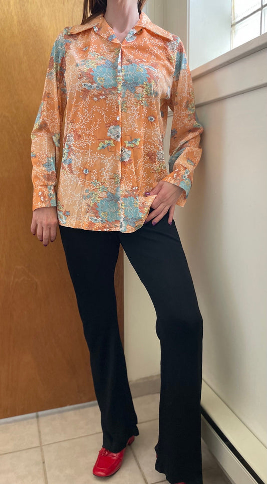 vtg 70s PSYCHEDELIC PATTERN TOP // vintage large womens floral retro pointy collar peach & blue pastel autumn long sleeve stylish mod hippie