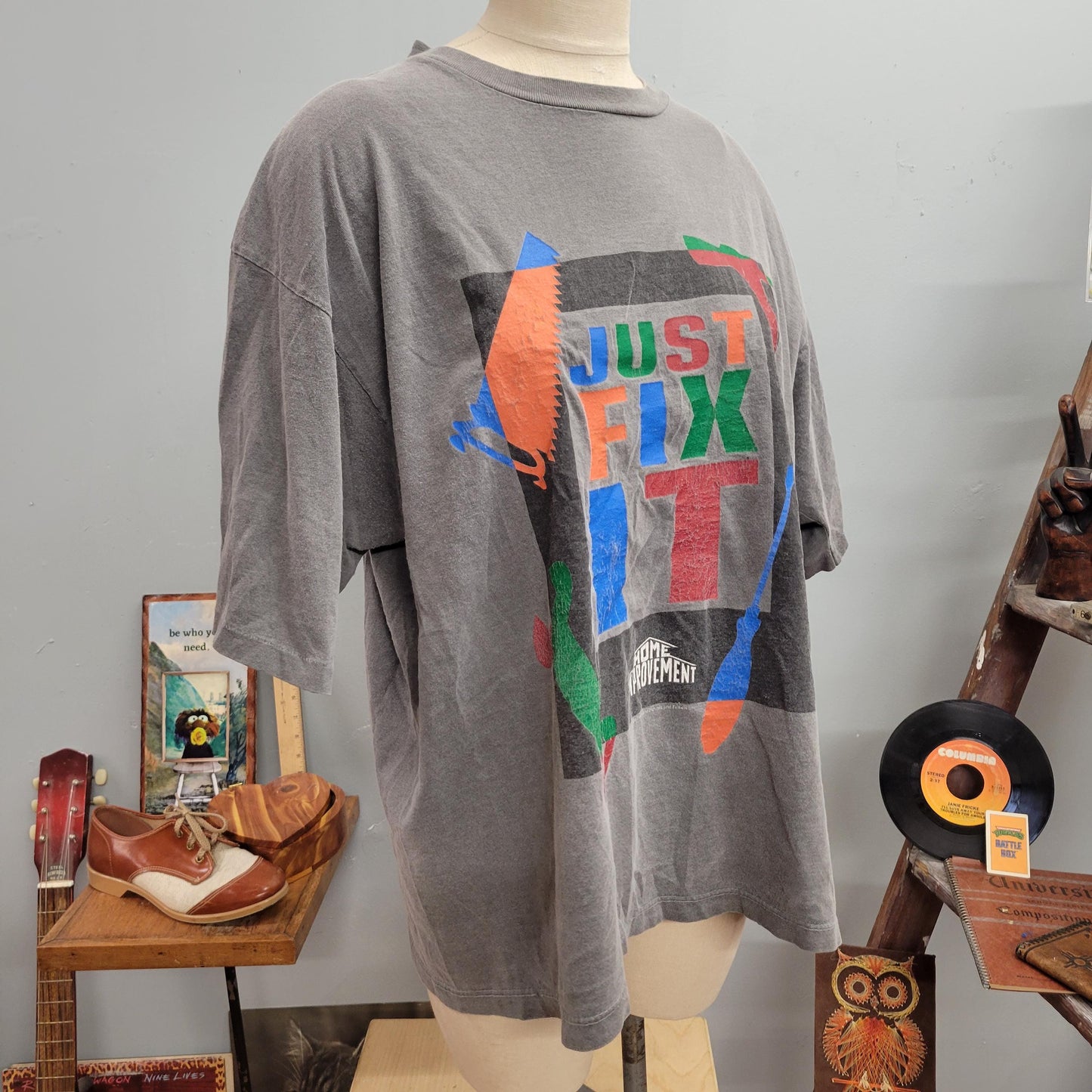 vtg 90s HOME IMPROVEMENT TSHIRT // vintage xl just fix it tv show nostalgia oversized tim allen funky pop art sitcom nike style abstract aop