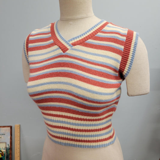 vtg 70s STRIPED SWEATER TOP / vintage crochet knit tank crop top cute small layering piece striped retro v neck cropped autumn sweater layer