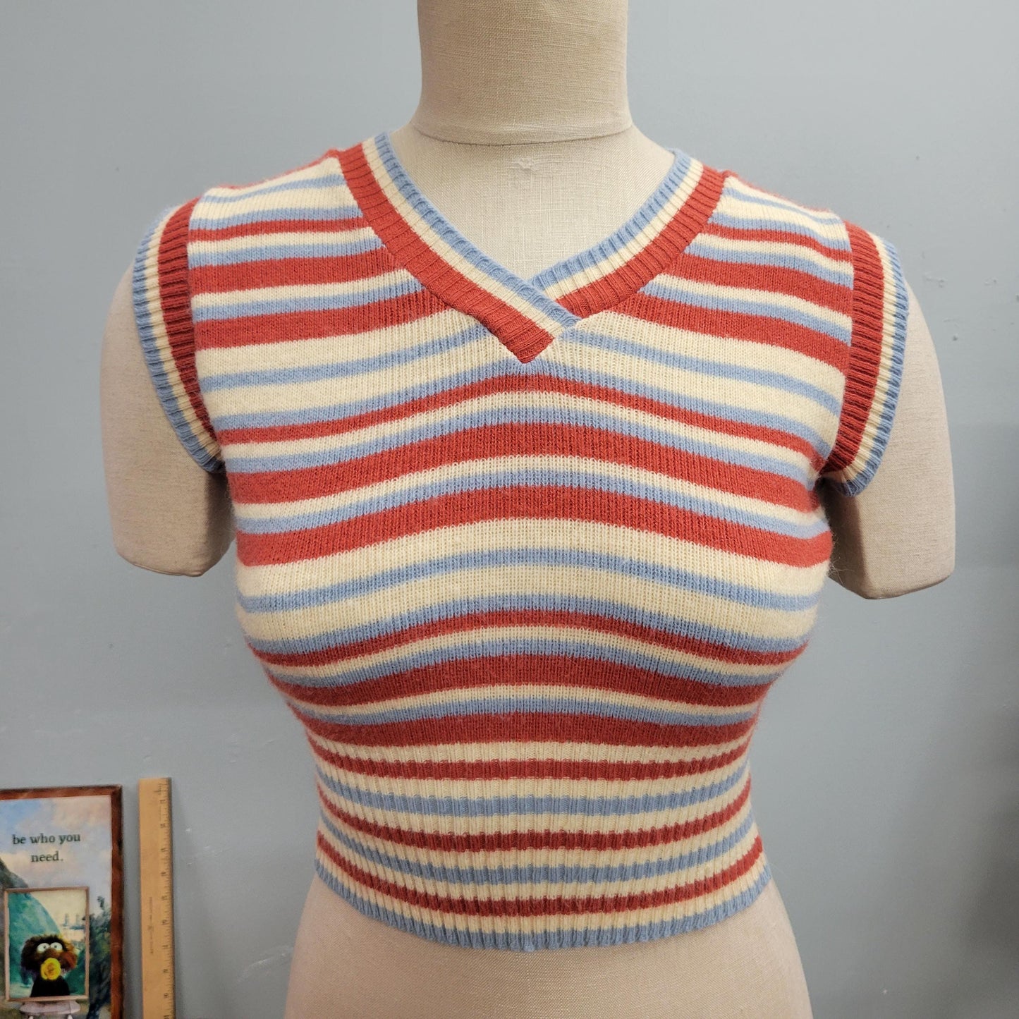 vtg 70s STRIPED SWEATER TOP / vintage crochet knit tank crop top cute small layering piece striped retro v neck cropped autumn sweater layer
