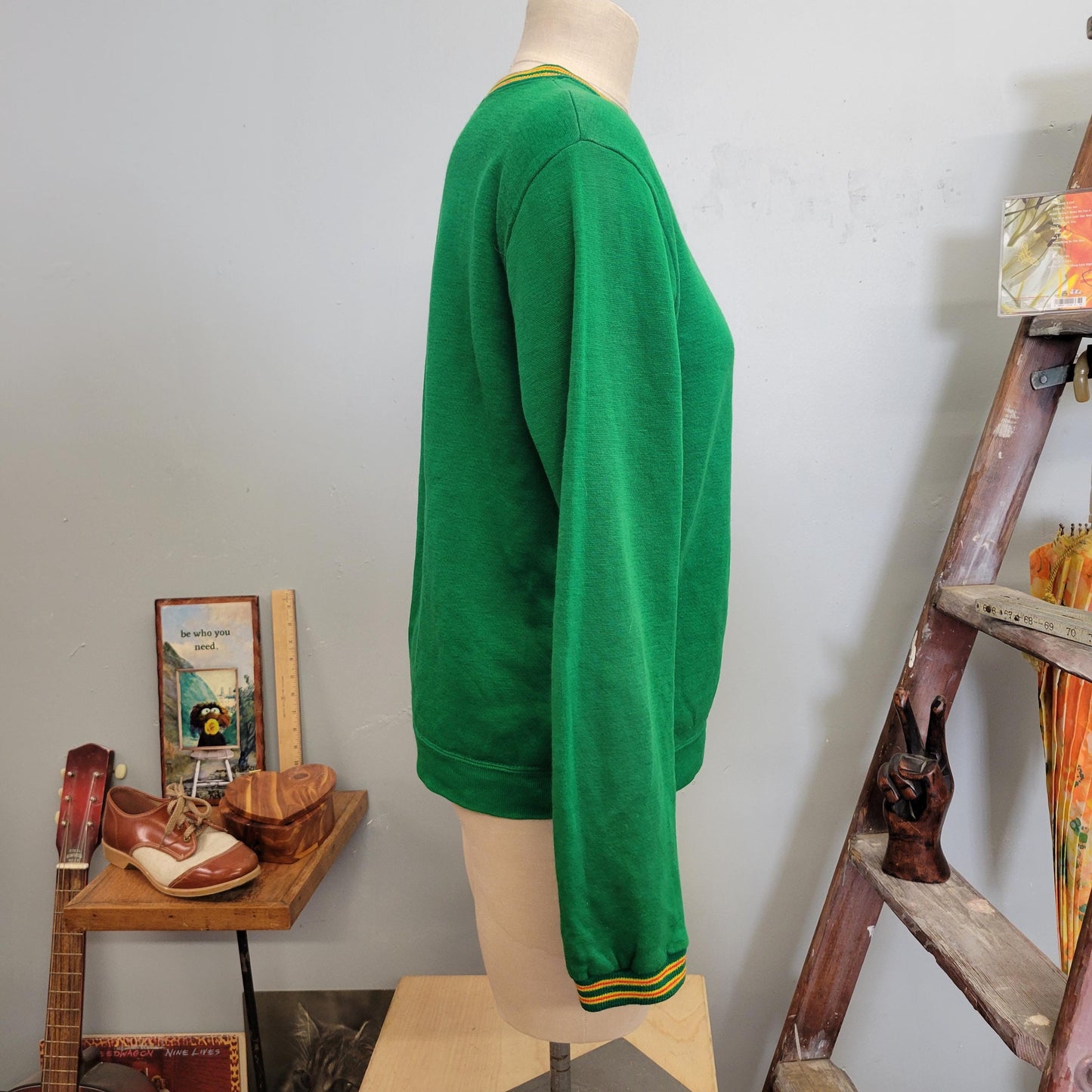vtg 70s GREEN STRIPED SWEATSHIRT // vintage mens large retro orlon thick crewneck kurt cobain mod grunge sweater autumn casual fall style