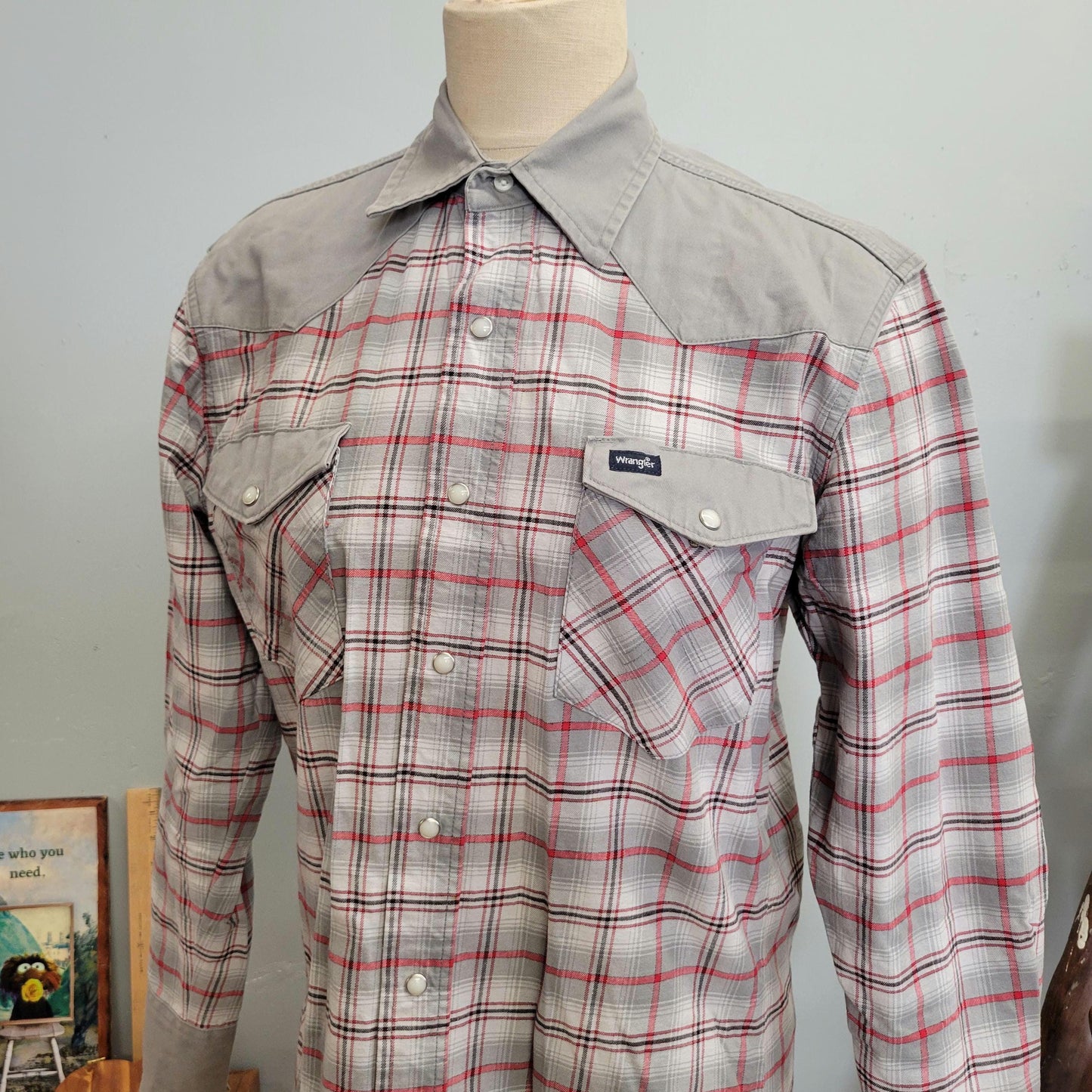 vtg 90s WRANGLER PLAID SHIRT // vintage wrangler pearl snap down mens med flannel button down western hippie retro rugged lumberjack style