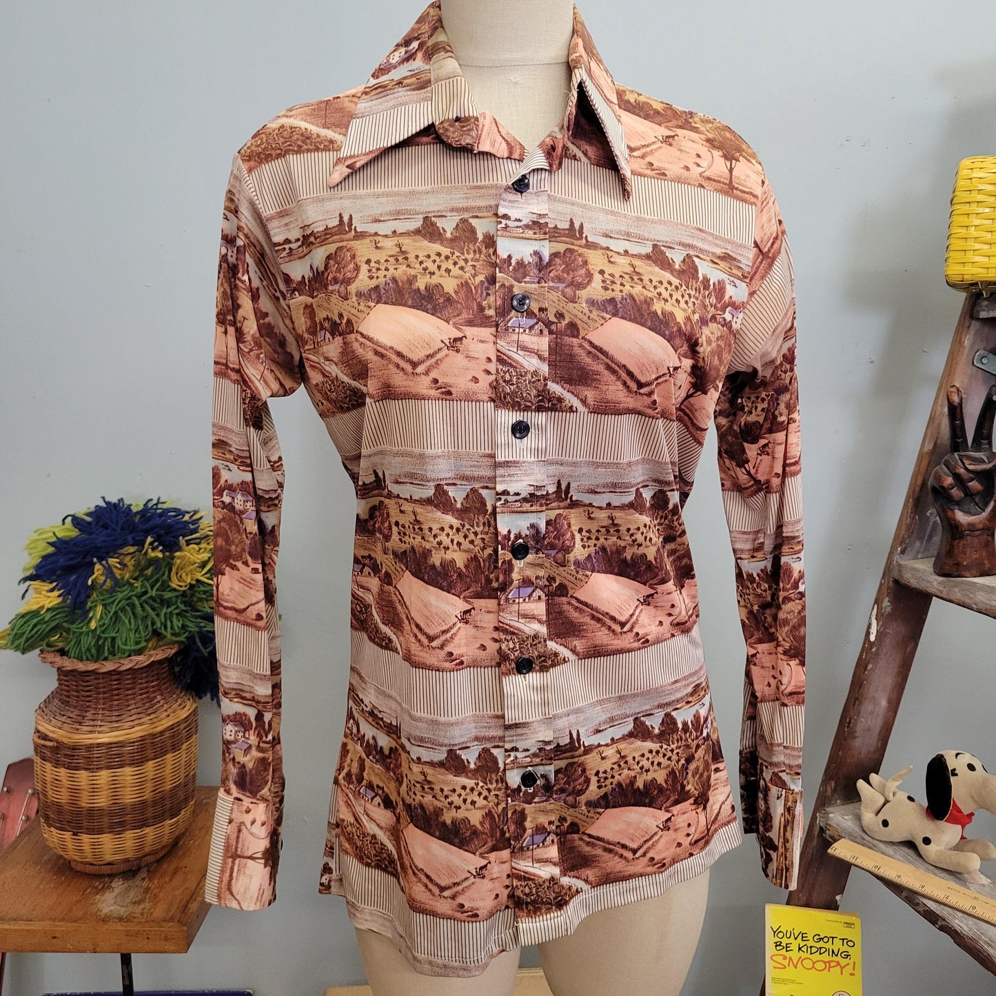 vtg 70s SILKY FARM TOP / vintage button down monzini knit large nylon retro western theme fall disco hippie pointy collared all over print