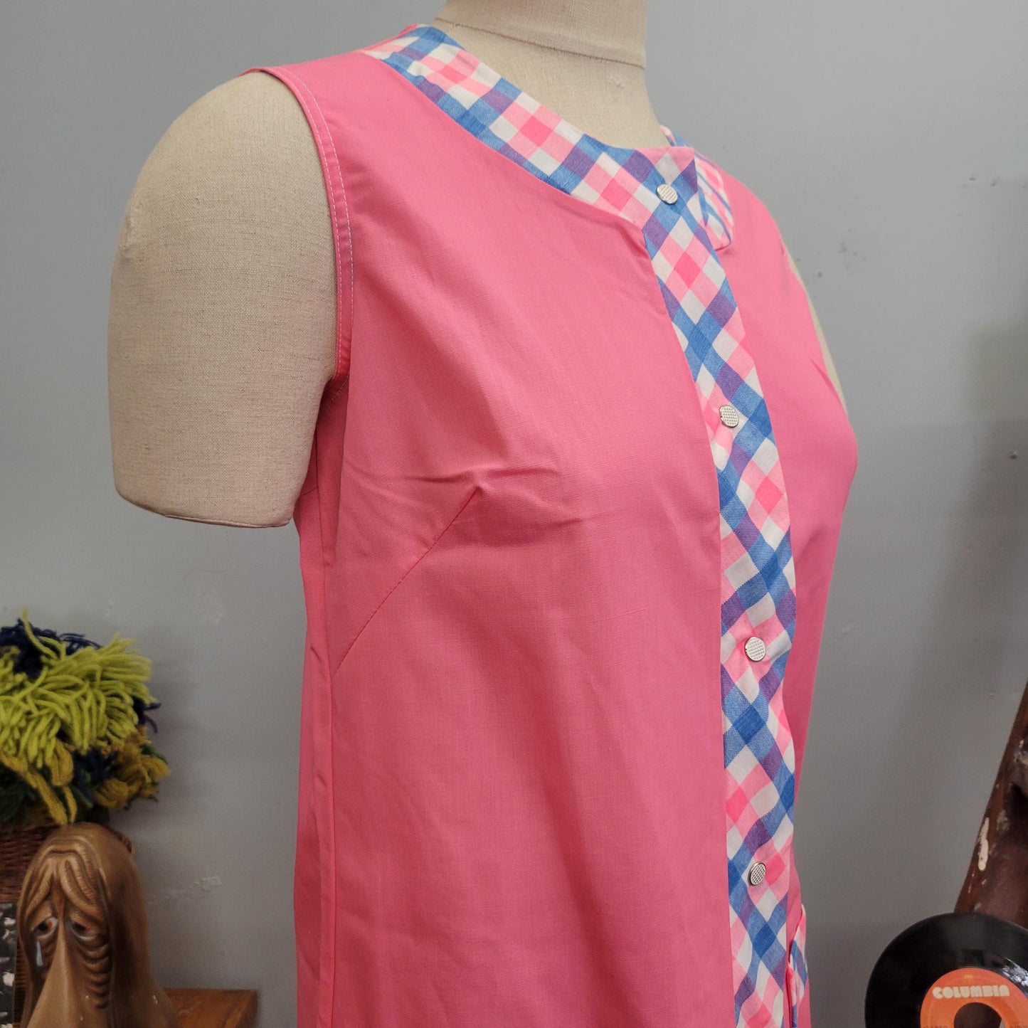 vtg 60s PINK CHECKERED DRESS // vintage montgomery ward 12 womens medium pastel blue pink gingham plaid mod snap up apron smock retro cute