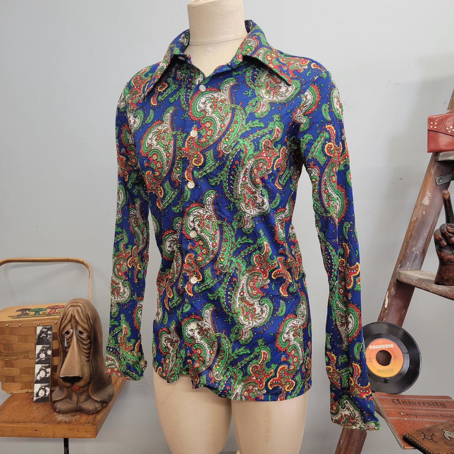 vtg 70s SILKY PSYCHEDELIC TOP // vintage button down medici medium womens abstract pattern pointy collar retro nylon disco hippie mod style