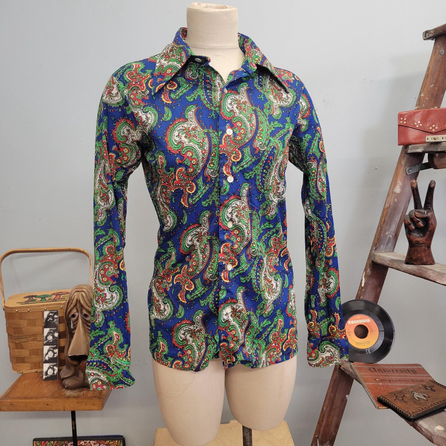 vtg 70s SILKY PSYCHEDELIC TOP // vintage button down medici medium womens abstract pattern pointy collar retro nylon disco hippie mod style