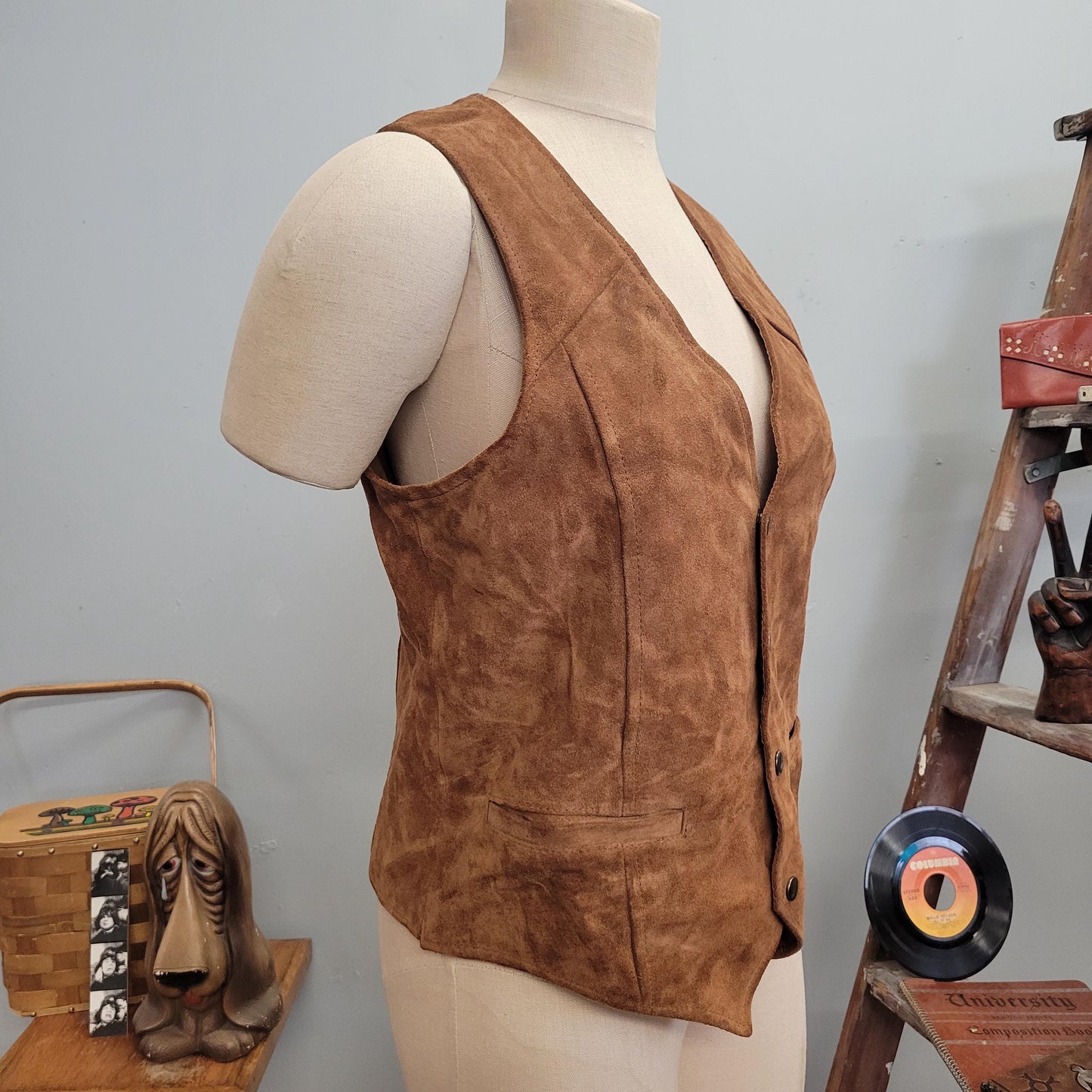 vtg 70s LEATHER SUEDE VEST // vintage bermans leather experts 40 womens large hippie woodstock boho retro autumn layering style neutral warm