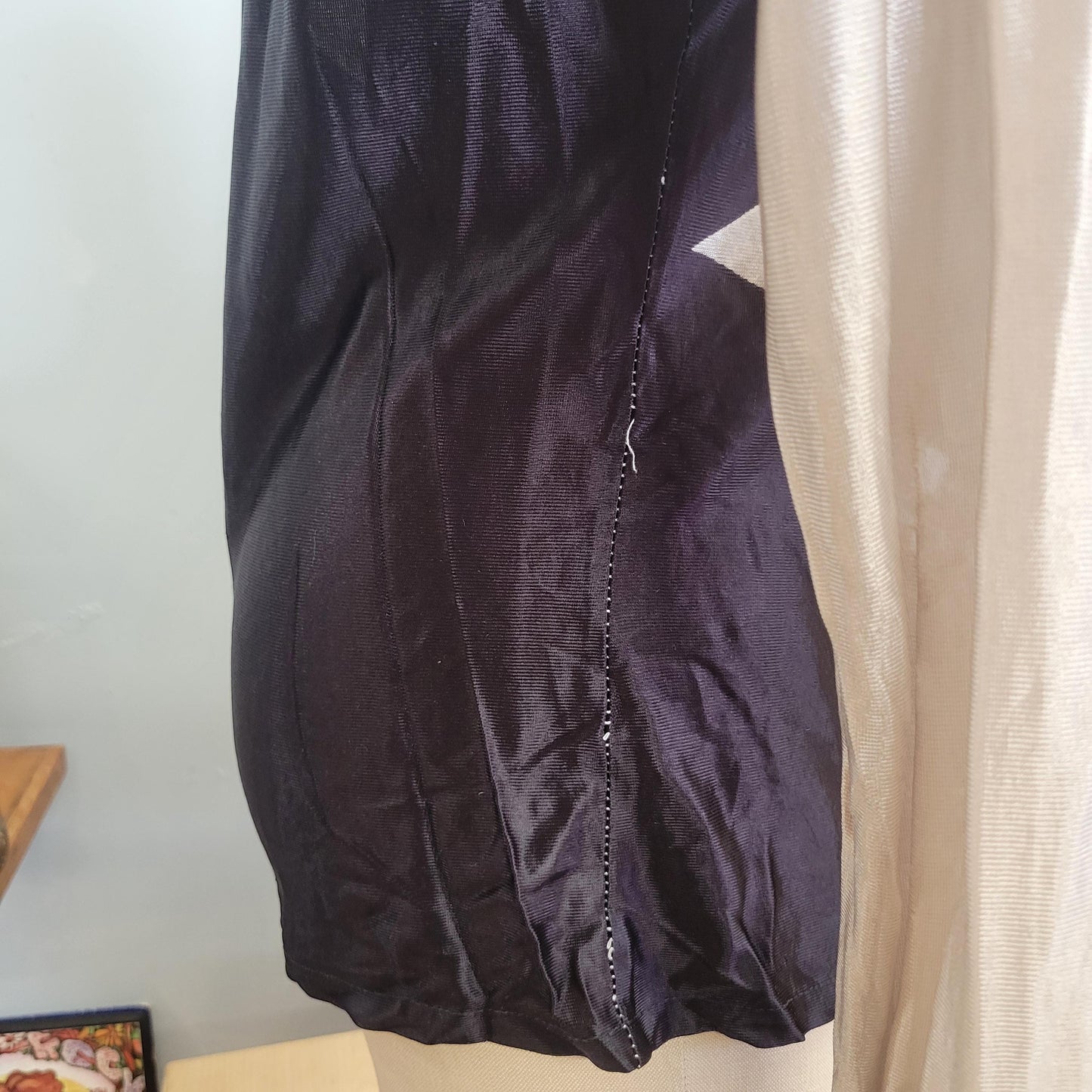 vtg 70s PSYCHEDELIC ART DECO Top / vintage button down blouse western maxino medium retro nylon op art disco hippie mod style autumn fashion