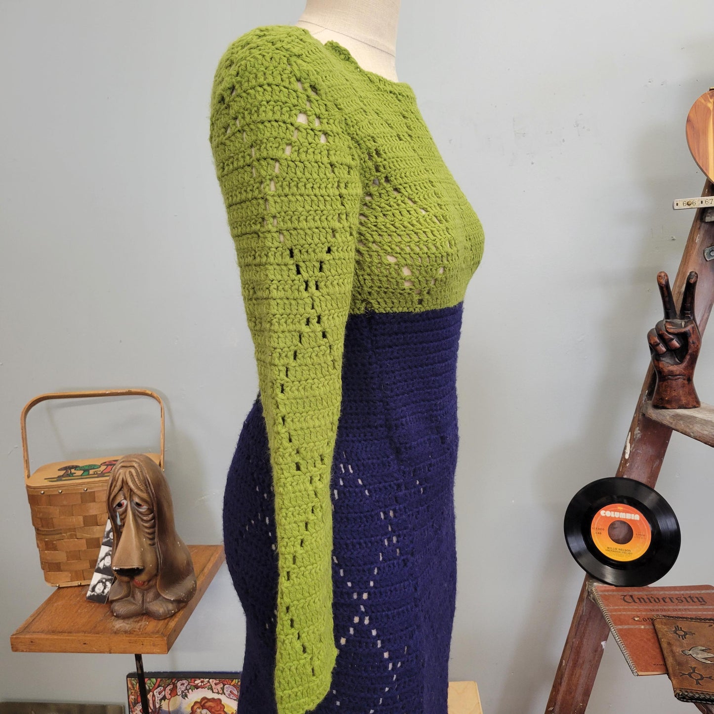 vtg 70s CROCHET KNIT DRESS / vintage two tone small womens fringe sweater retro funky dress handmade fitted wiggle autumn cottage cozy style