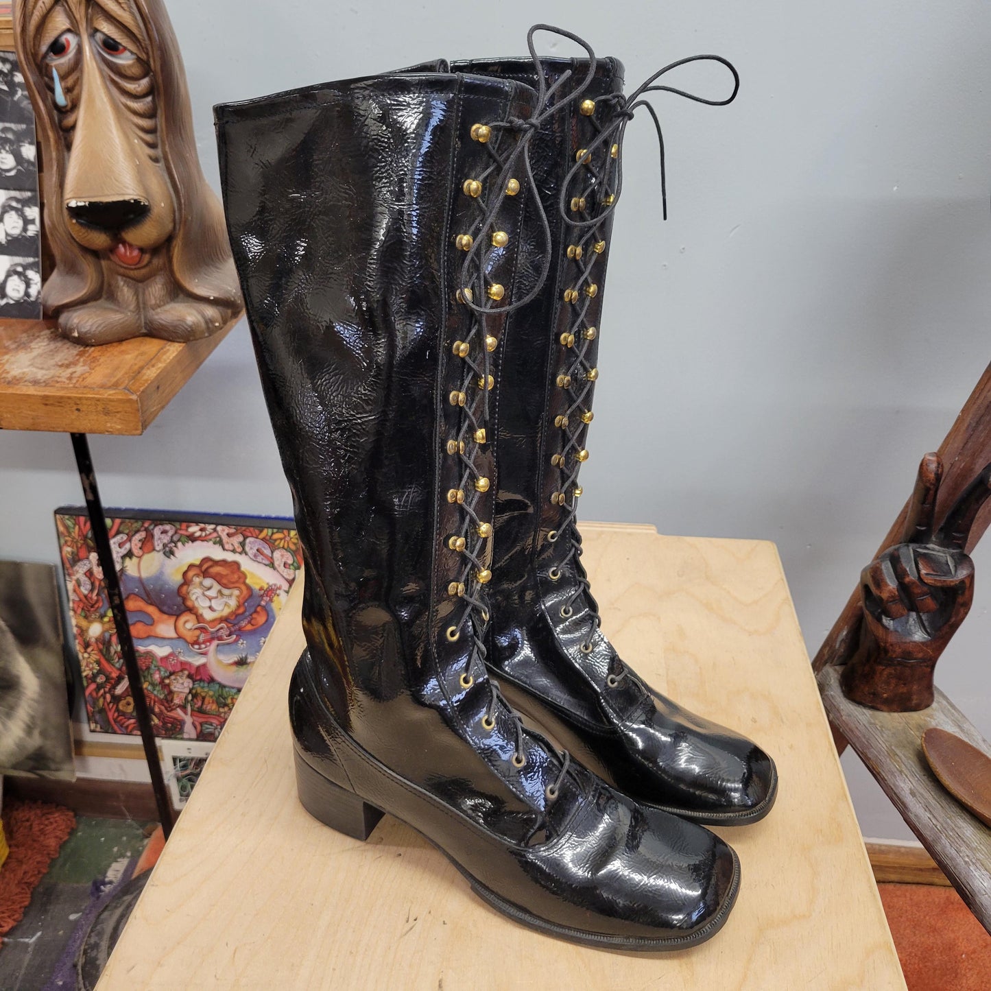 vtg 60s PATENT LEATHER BOOTS // vintage womens 10 lace up go go boots retro mod shiny black knee high zip up gothic wet look autumn winter