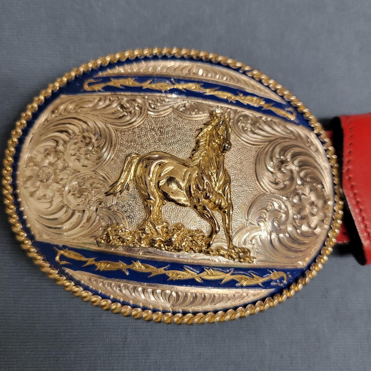 vtg 70s RED BLACK LEATHER Belt // vintage montana silversmiths horse stallion two tone hand tooled sexy western hippie jumbo silver buckle