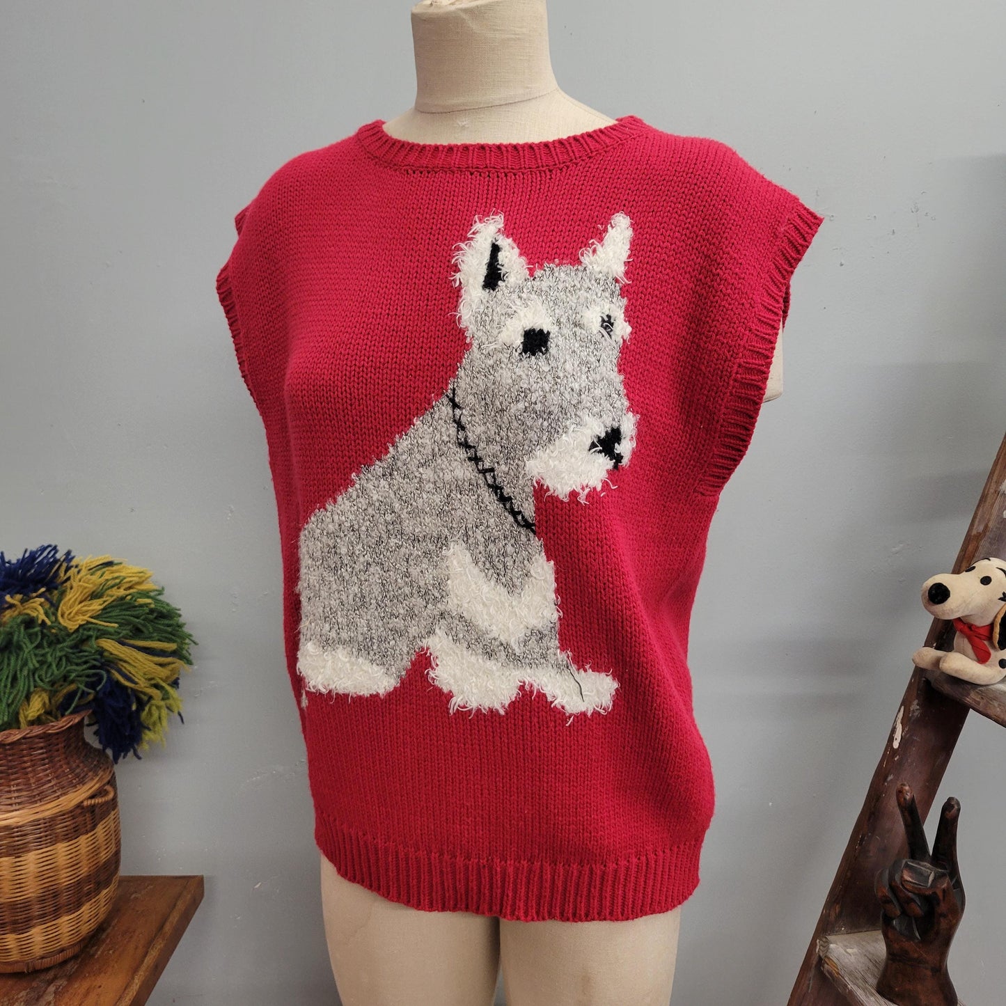 vtg 80s KNIT DOG SWEATER // vintage hasting & smith large schnauzer shirt sleeveless knit sweater fuzzy puppy portrait dog mom pop art top