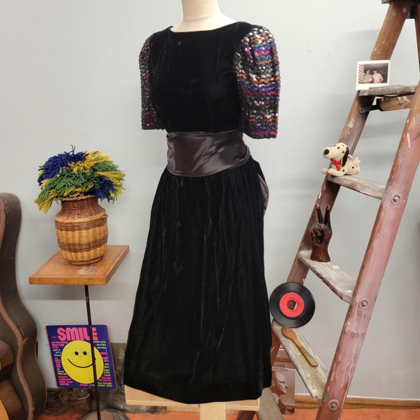 vtg 70s VELVET SEQUINED DRESS // vintage neiman marcus womens small rainbow beaded puff sleeve satin black velvet retro prom formal bow tie