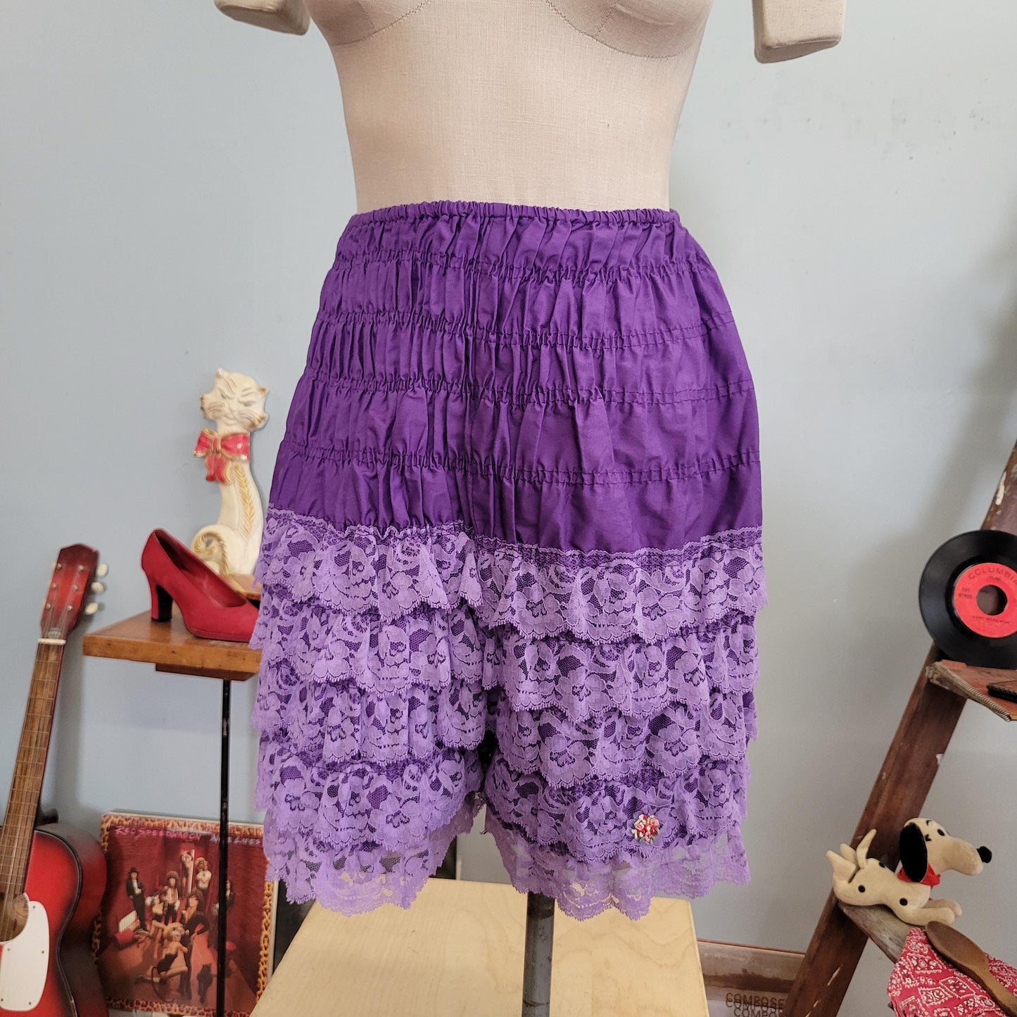 vtg 60s LACE PURPLE BLOOMERS // vintage lingerie shorts skirt ruthad