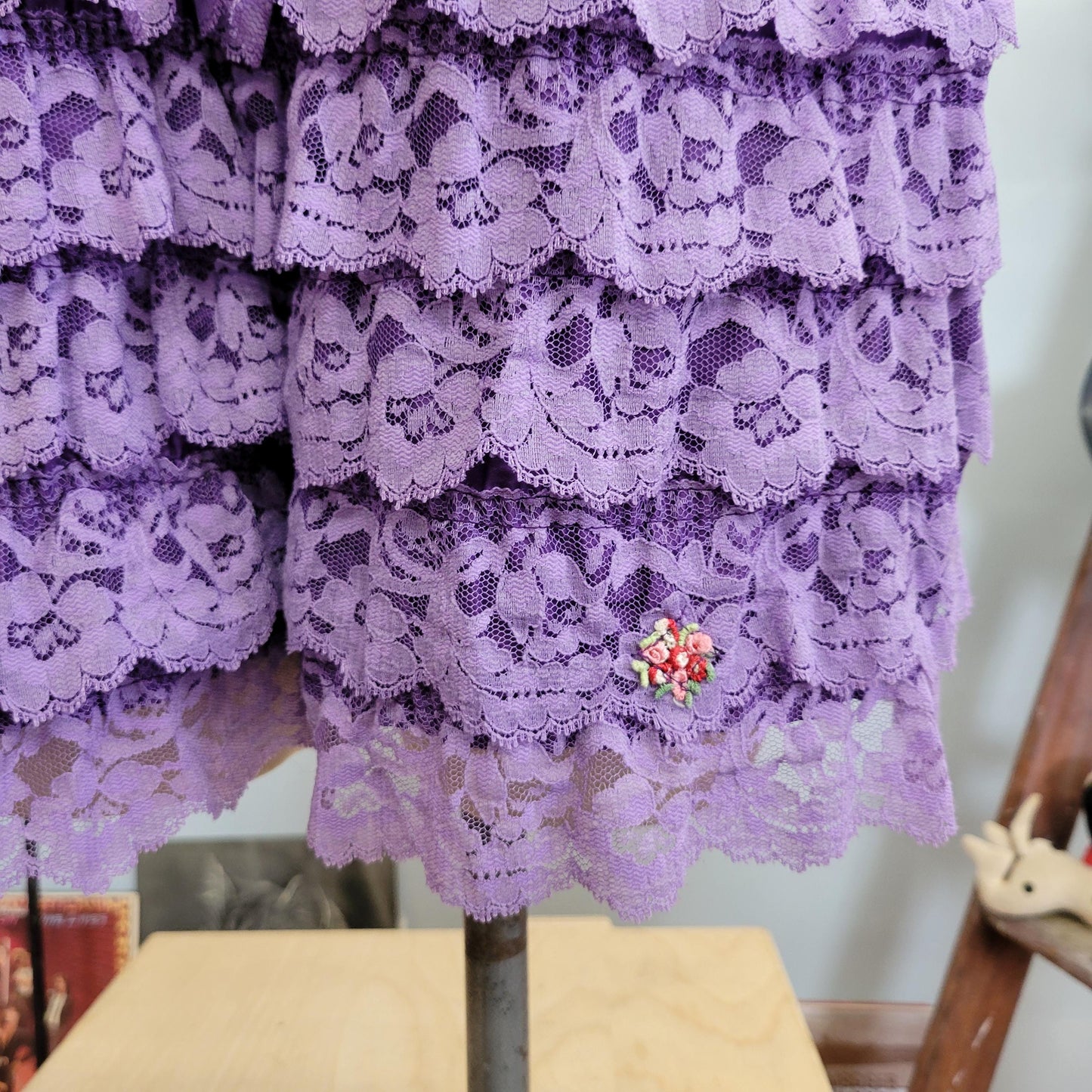 vtg 60s LACE PURPLE BLOOMERS // vintage lingerie shorts skirt ruthad