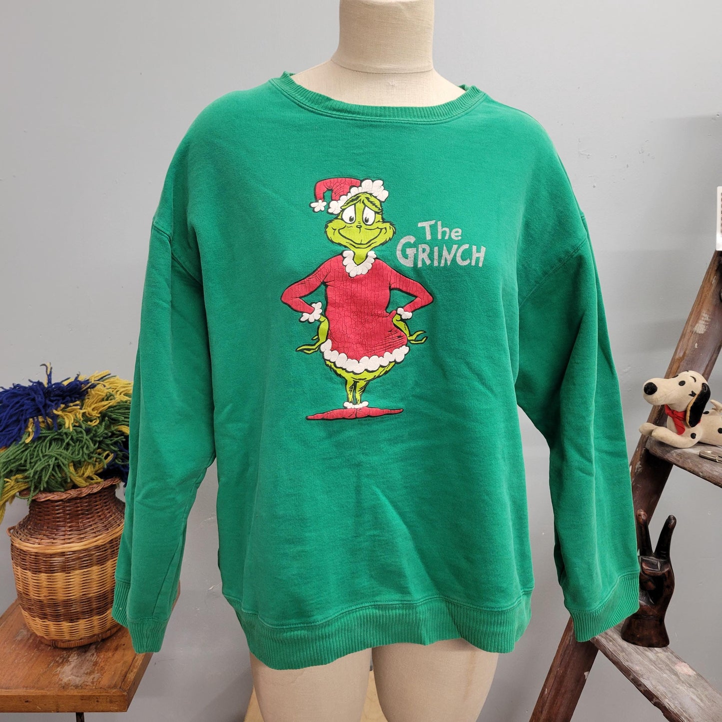 vtg 90s THE GRINCH SWEATSHIRT // vintage dr suess christmas large unisex classic grinch film santa suit xmas holiday party festive crewneck
