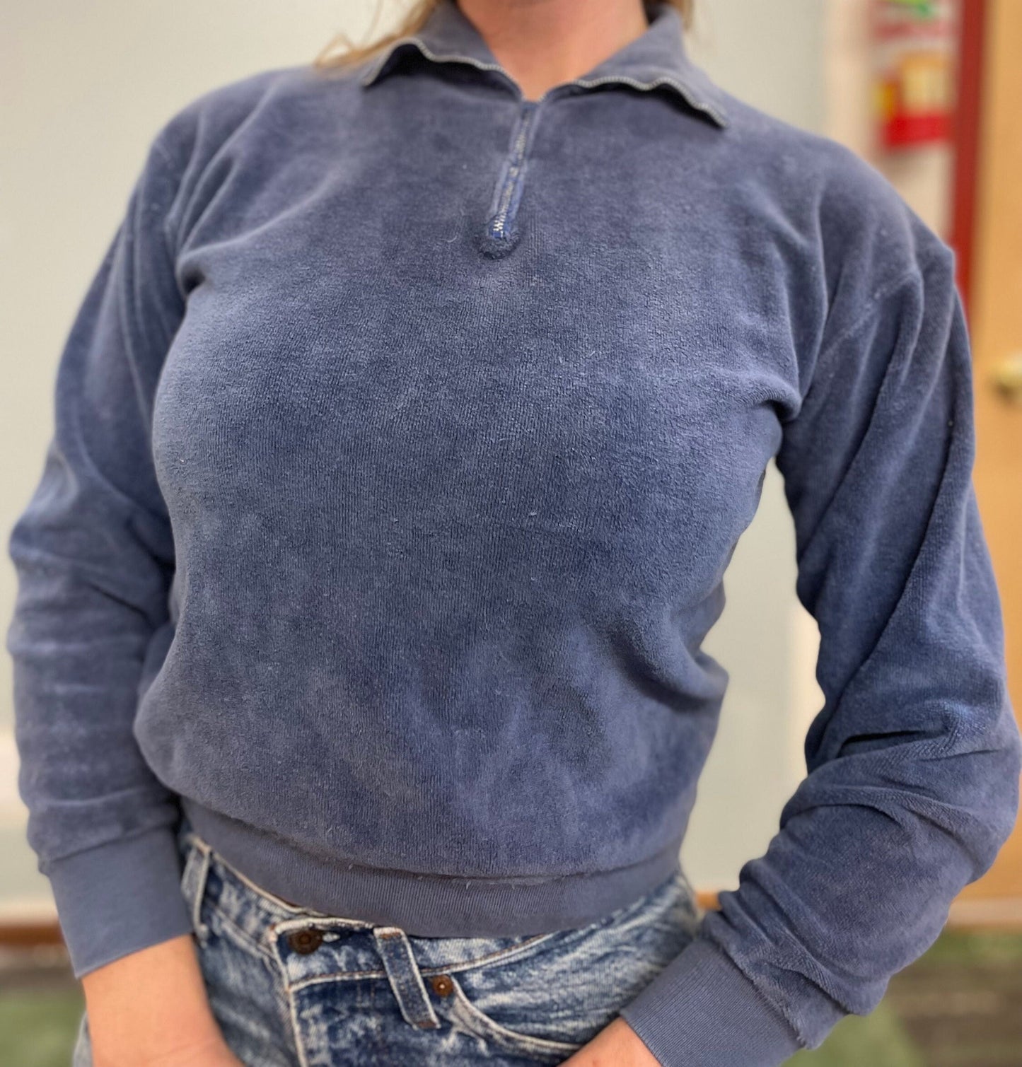 vtg 70s BLUE VELOUR SHIRT // vintage quarter zip distressed youth large soft fitted cropped sweatshirt long sleeve petite womens autumn top