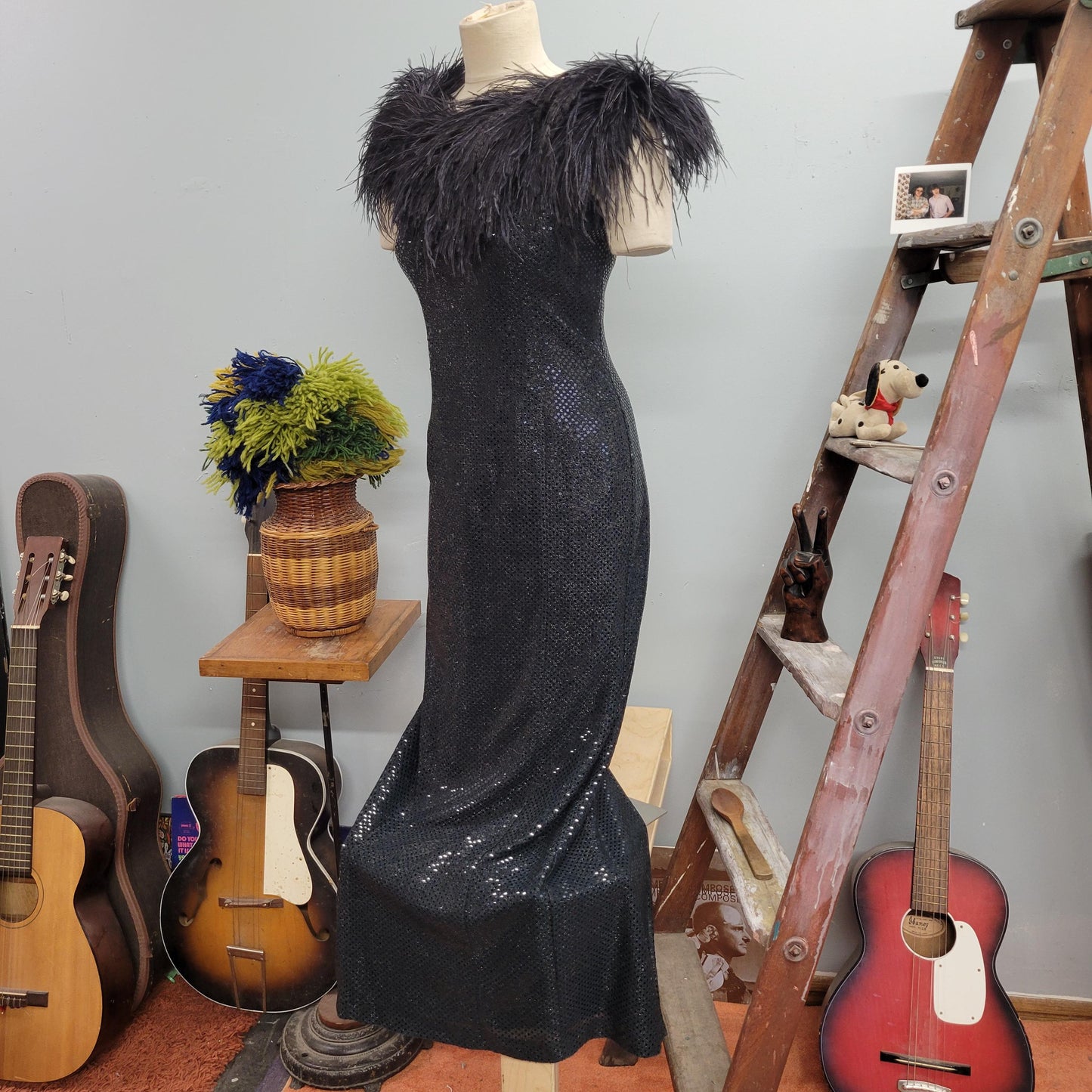 vtg 80s SEQUINED FEATHER DRESS / vintage jump size 9/10 holiday new years gown inky black full length sexy party couture style evening dress